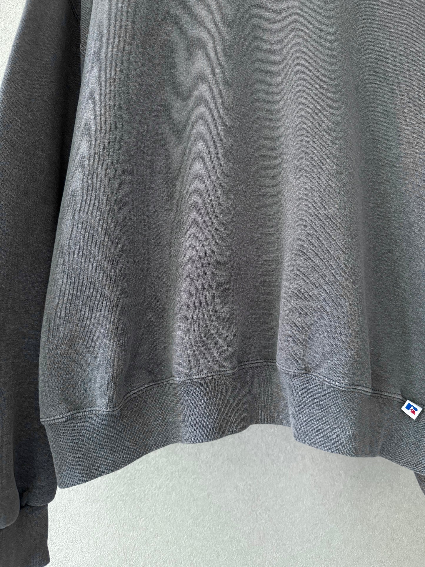 90's RUSSELL sweater