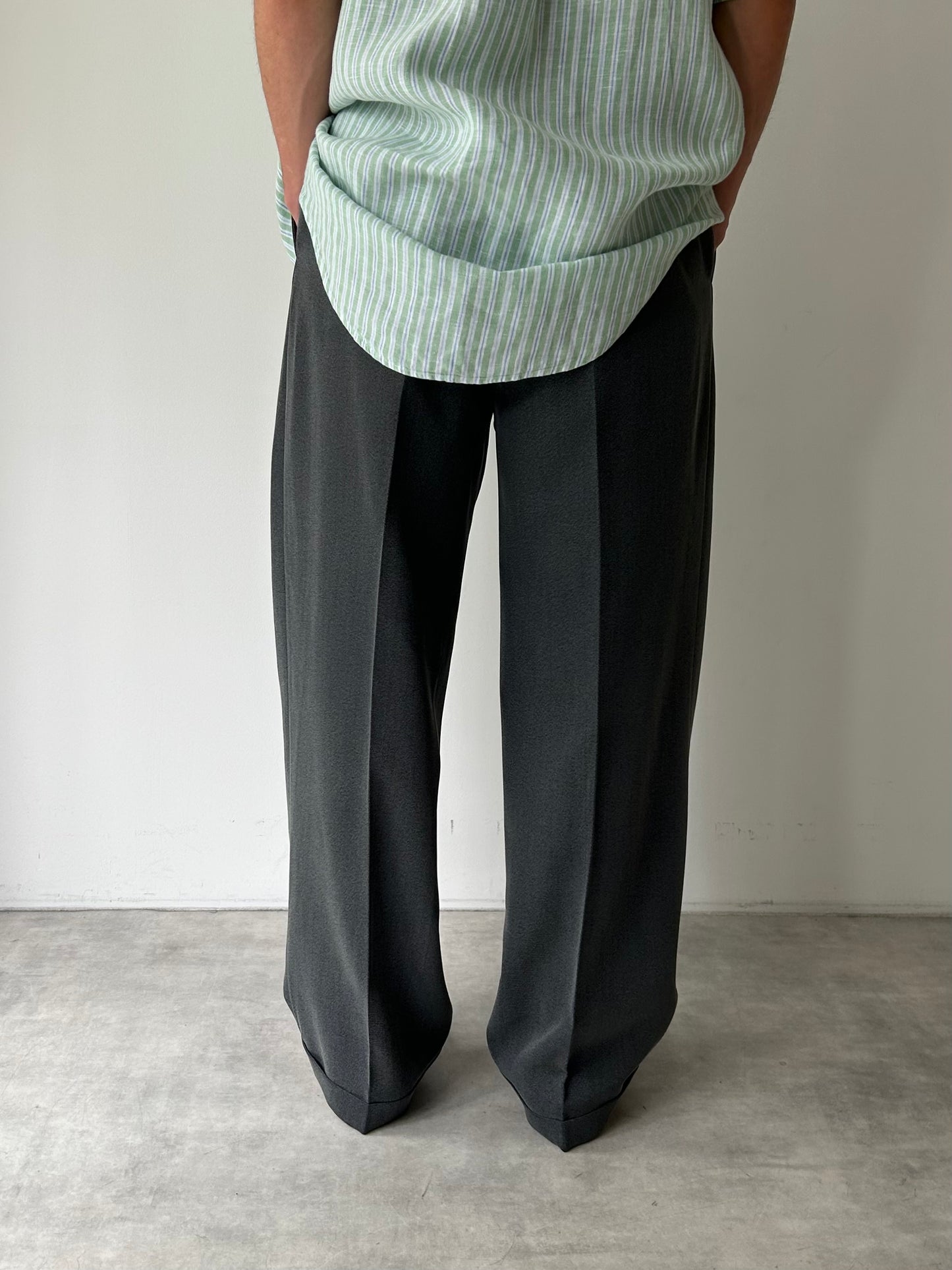 00's PRONT UOMO slacks