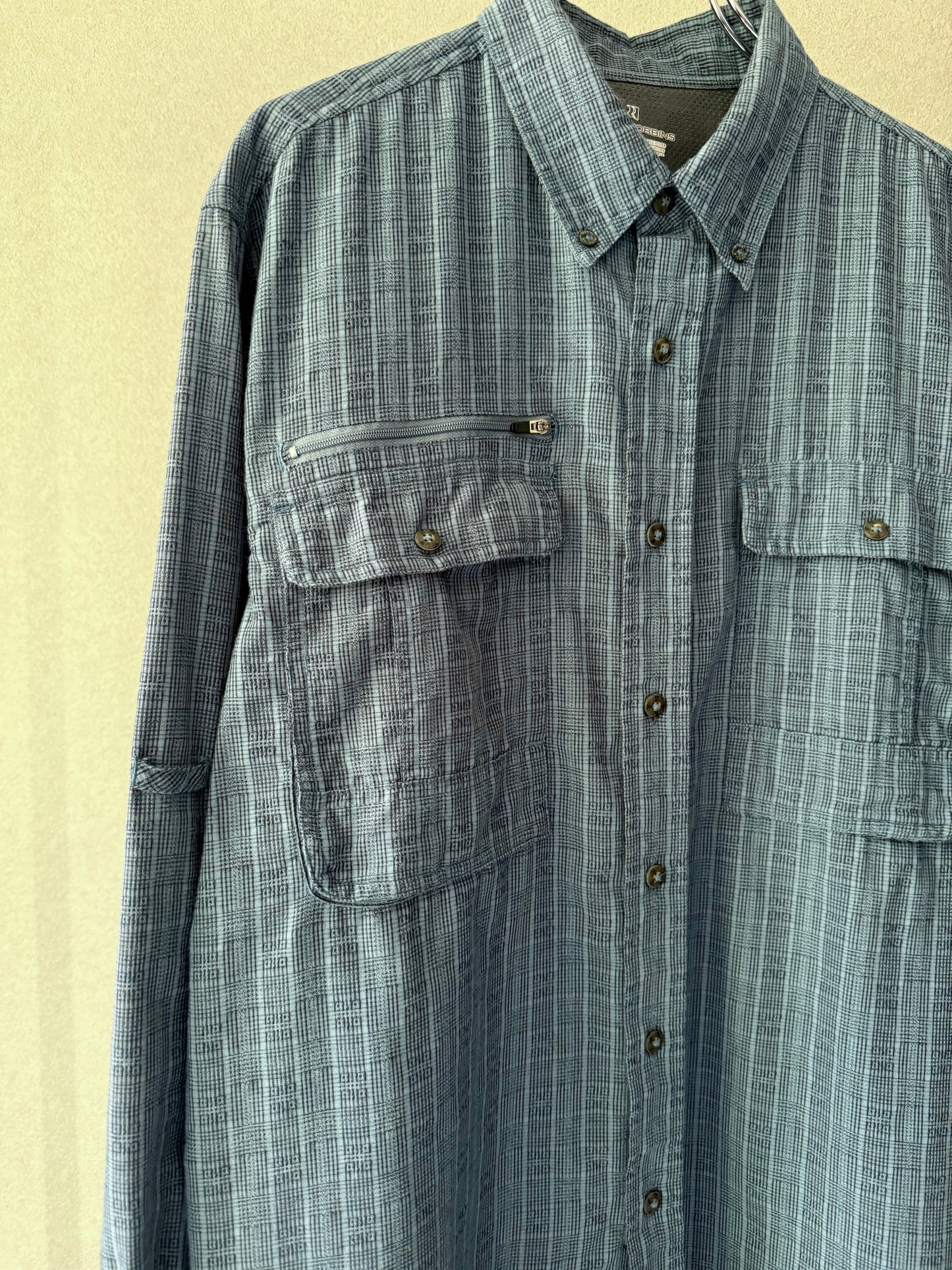 00's ROYAL ROBBINS shirt
