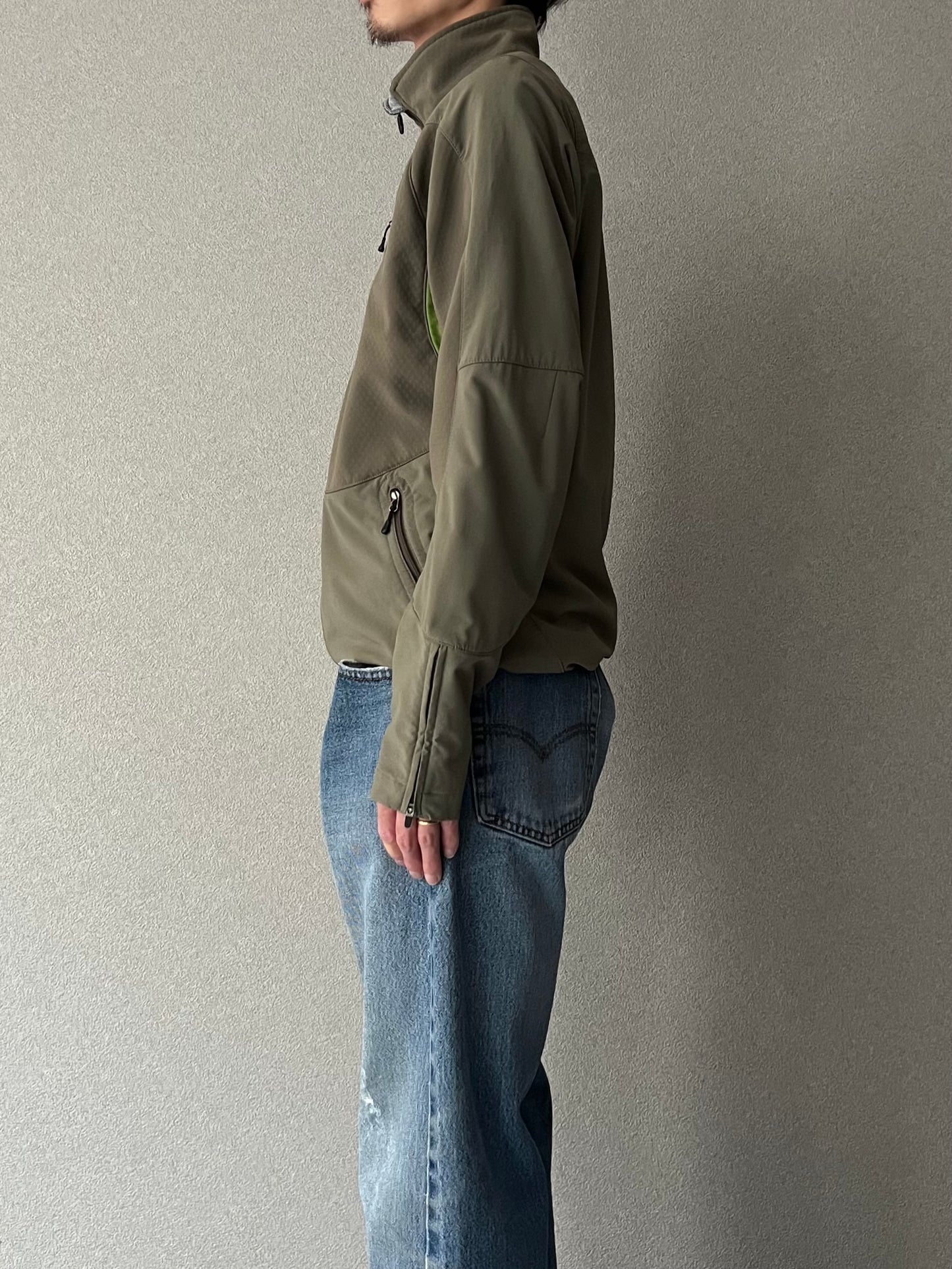 00's patagonia softshell jacket