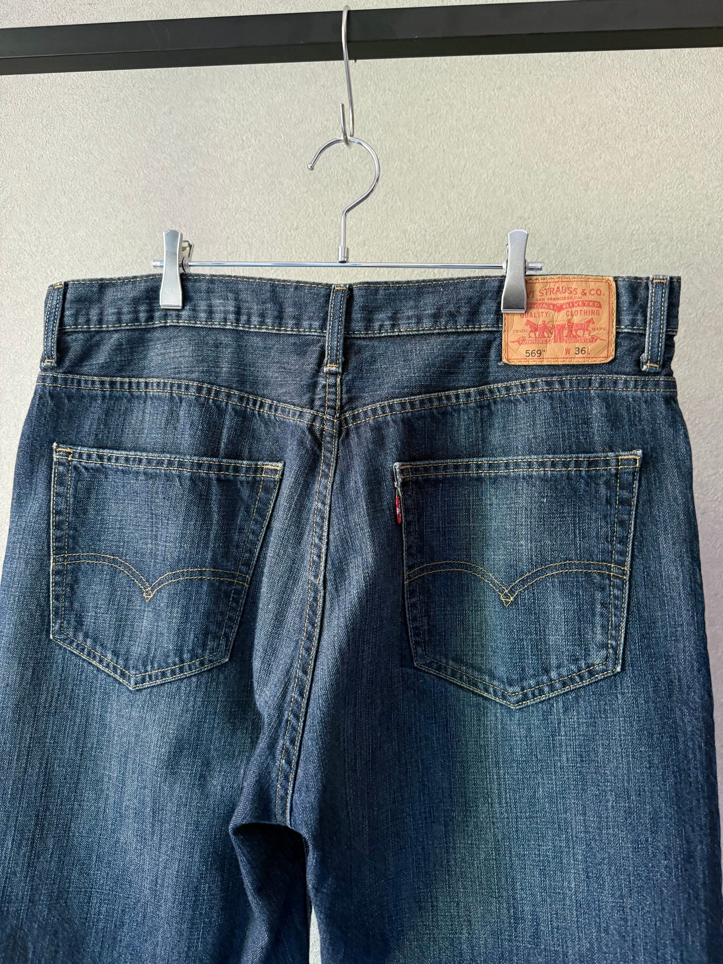 00's Levi's 569 denim shorts
