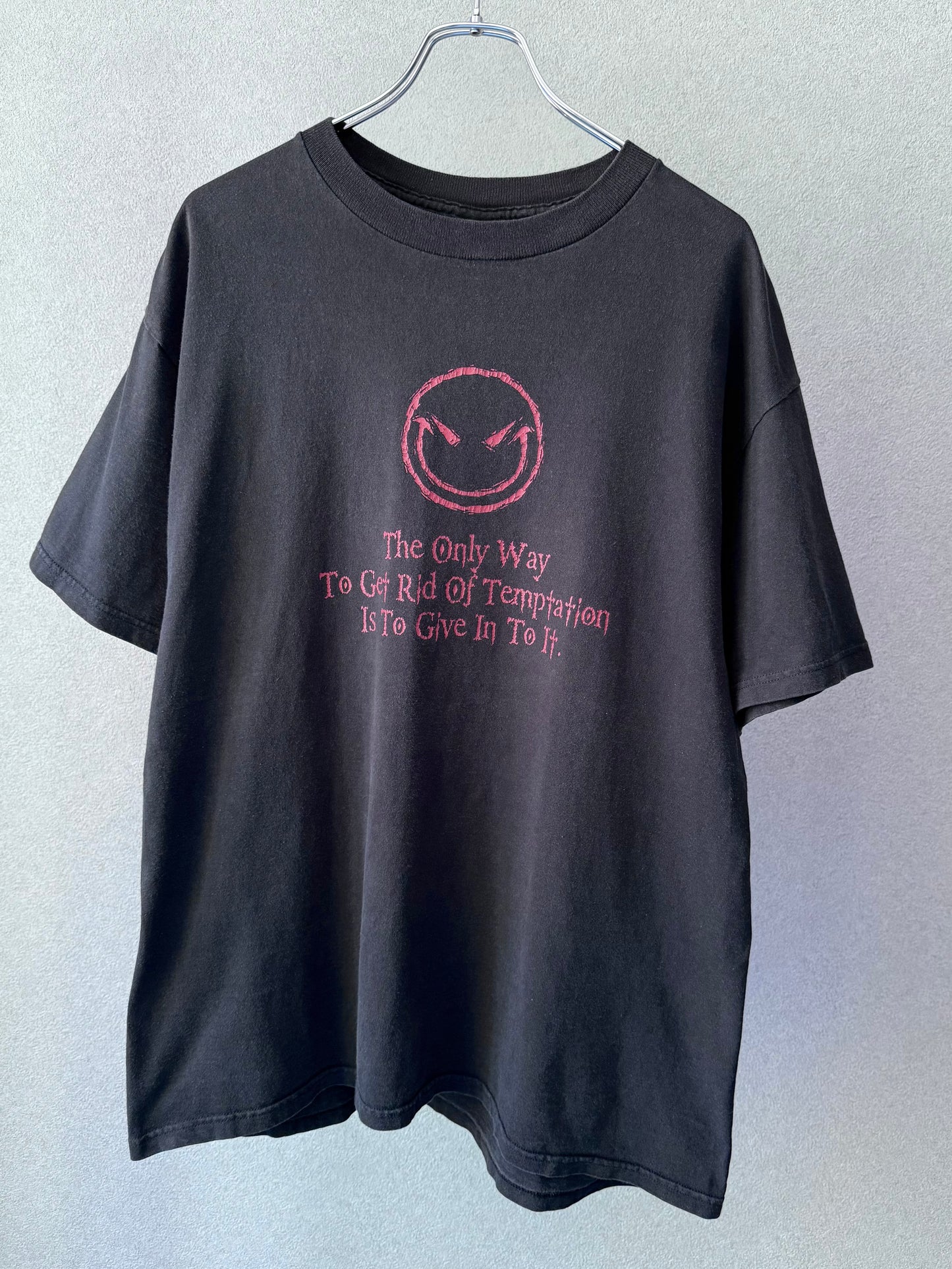 00's UNKNOWN printed t-shirt