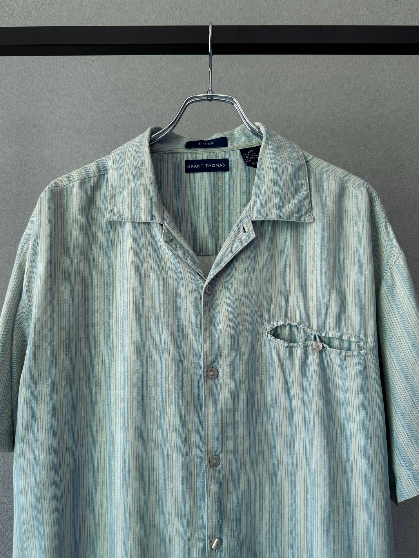 00's GRANT THOMAS silk open collar shirt