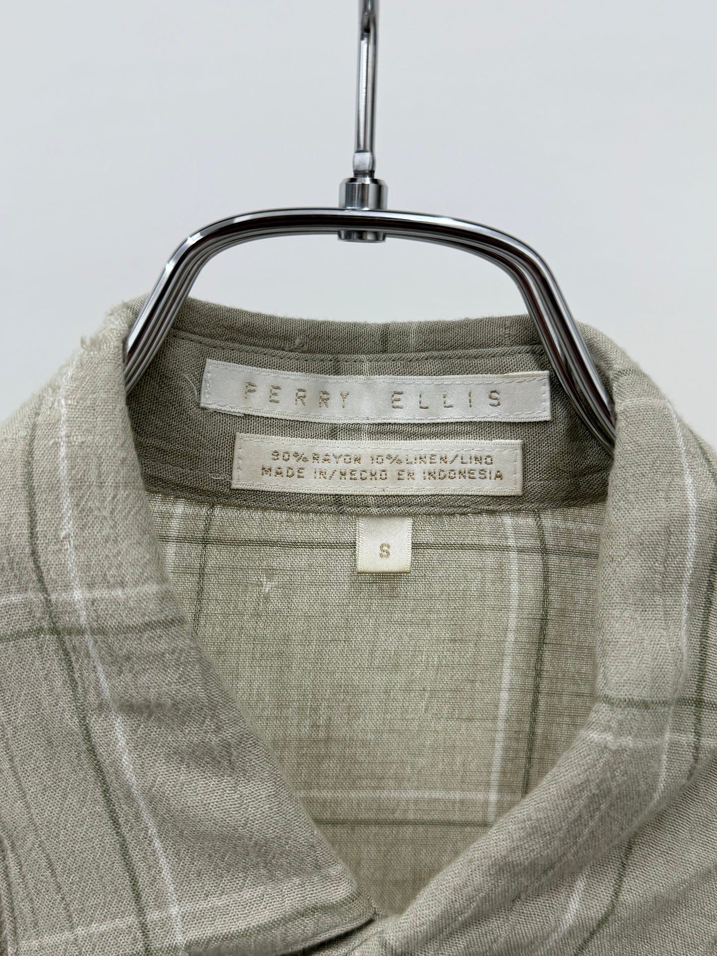 90's PERRY ELLIS rayon shirt