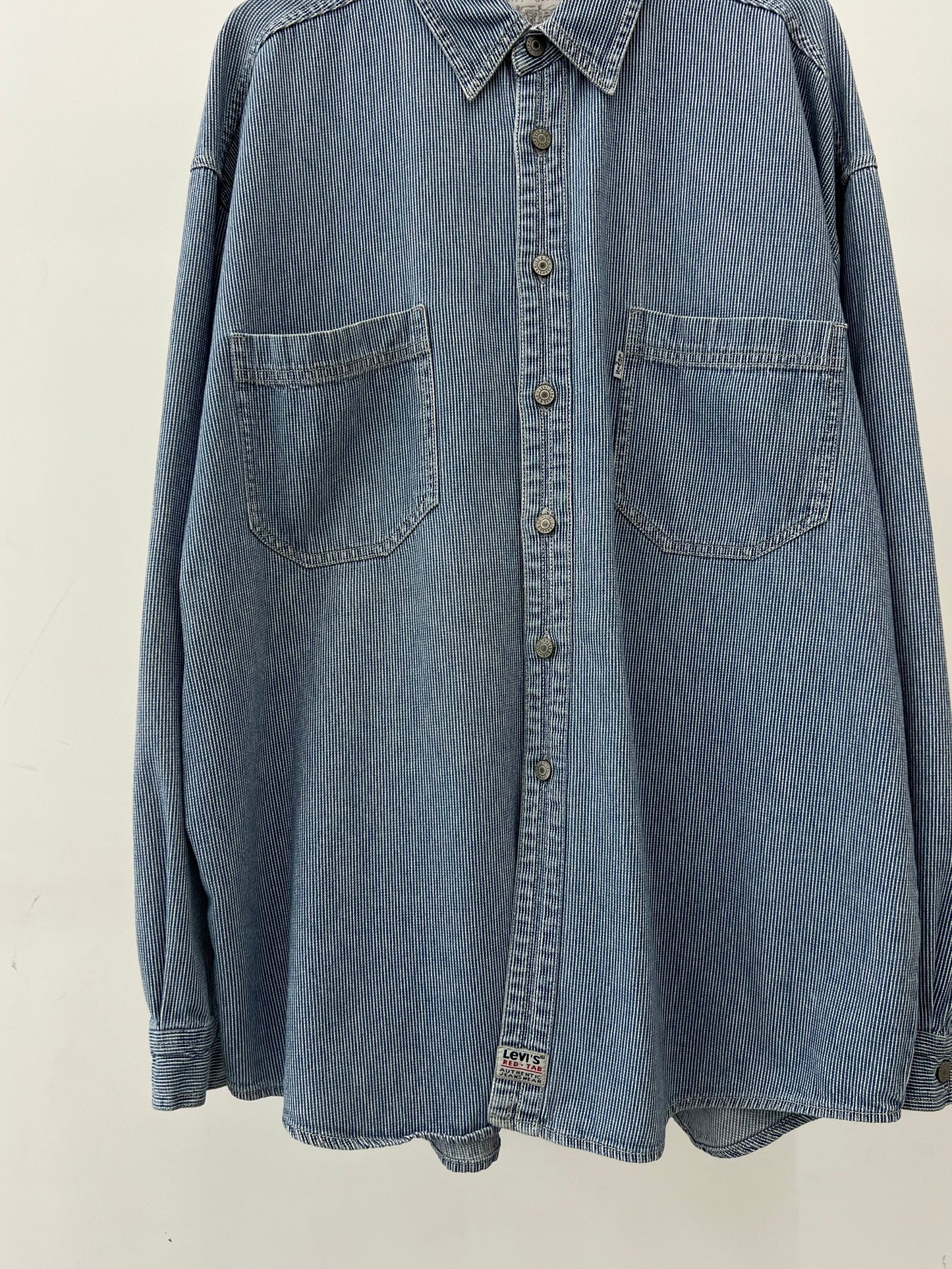 90's Levi's denim shirt