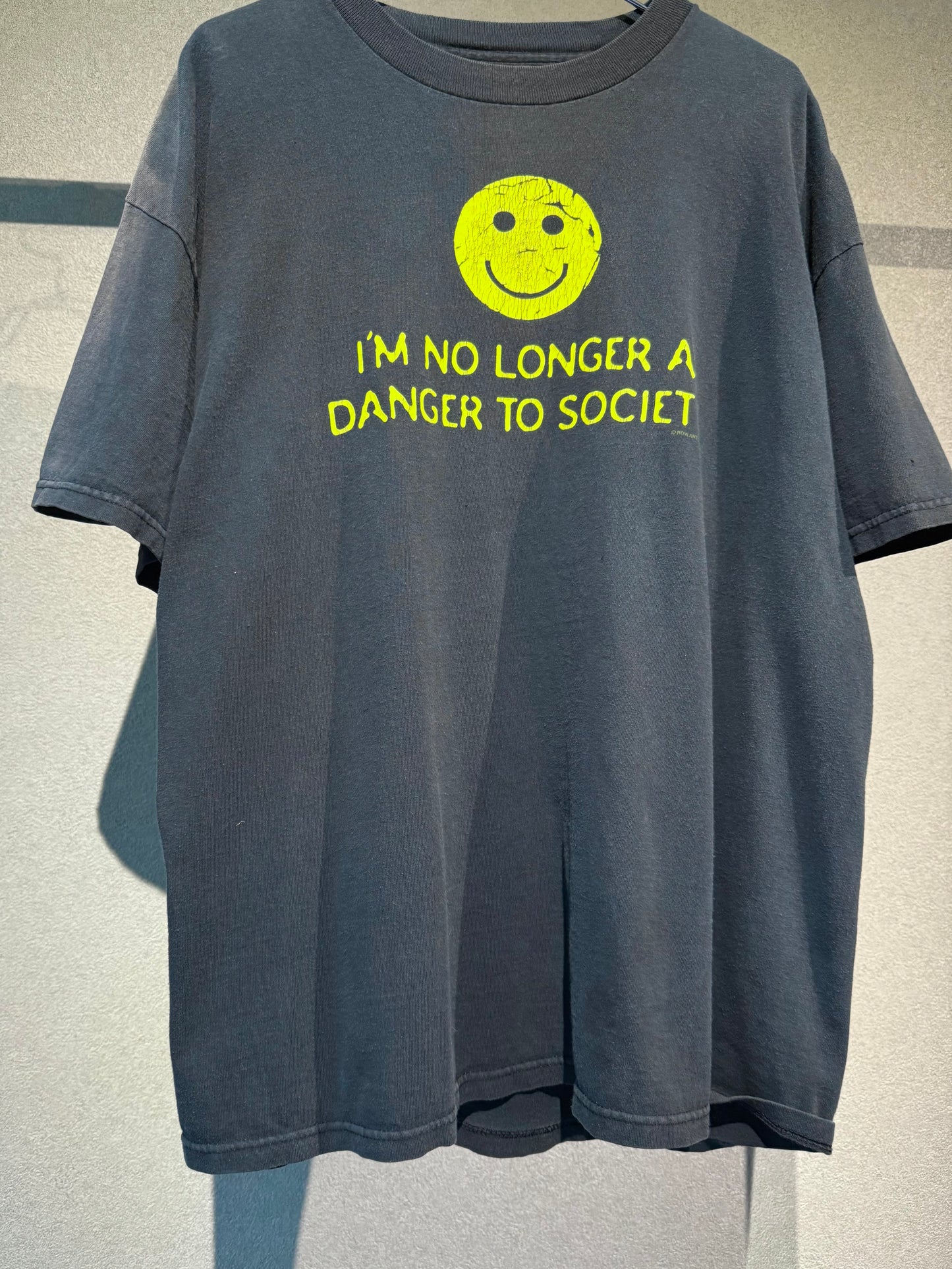 00's UNKNOWN t-shirt