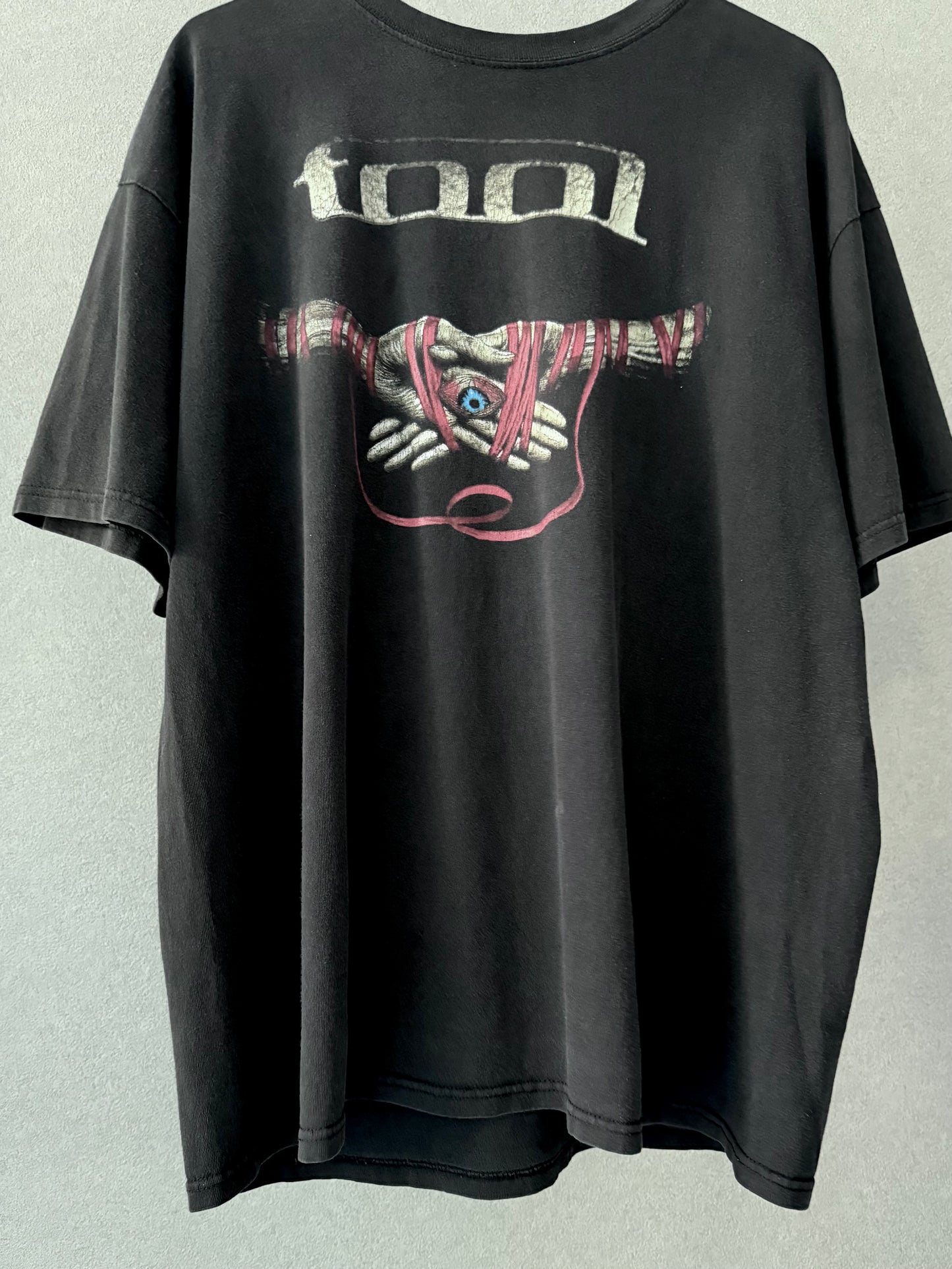 00's TOOL music t-shirt