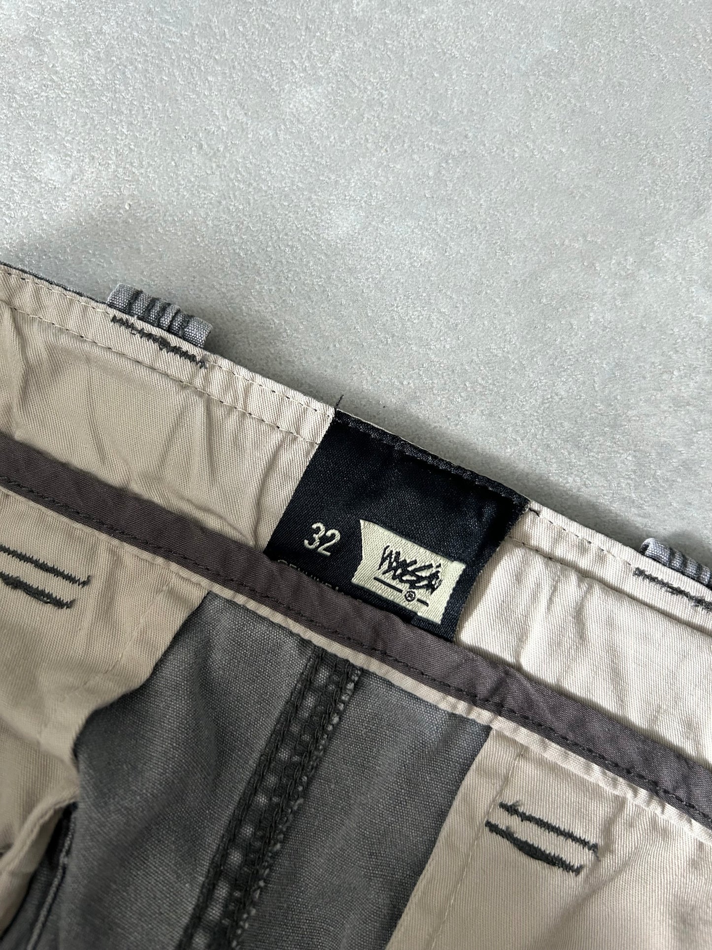 00's MOSSIMO cargo shorts