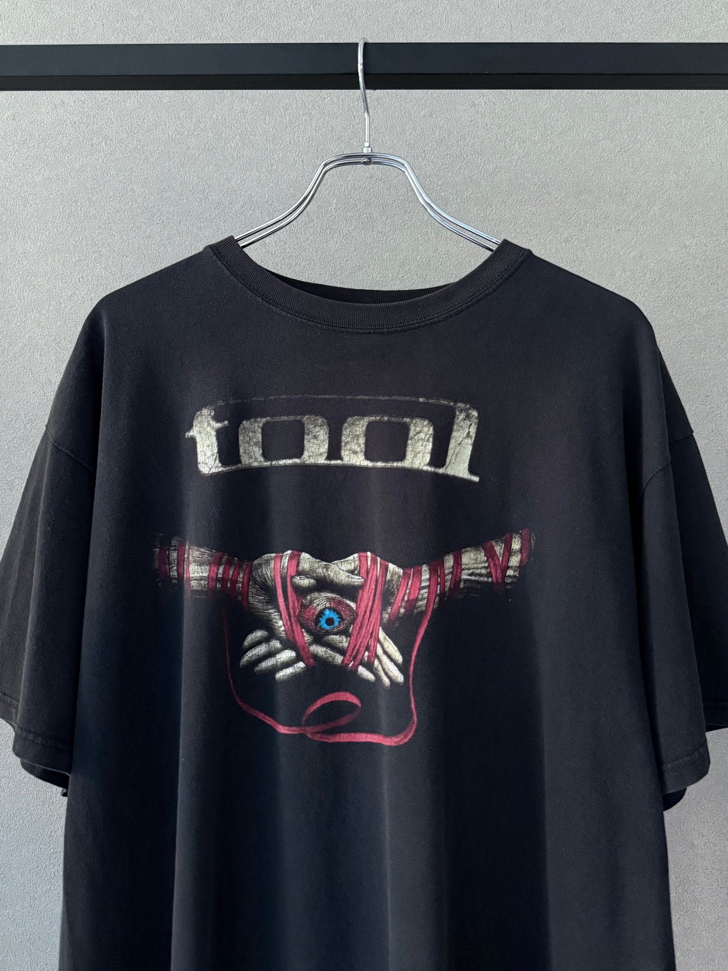 00's TOOL music t-shirt