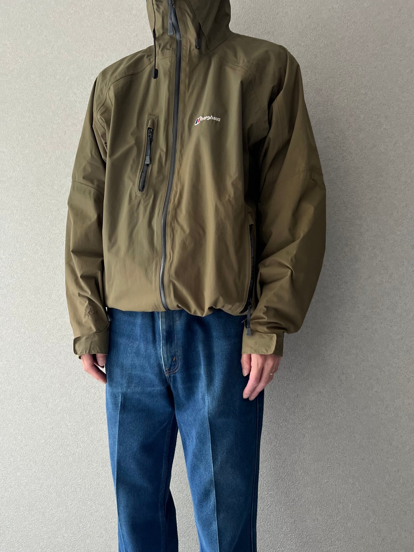 00's berghaus nylon jacket