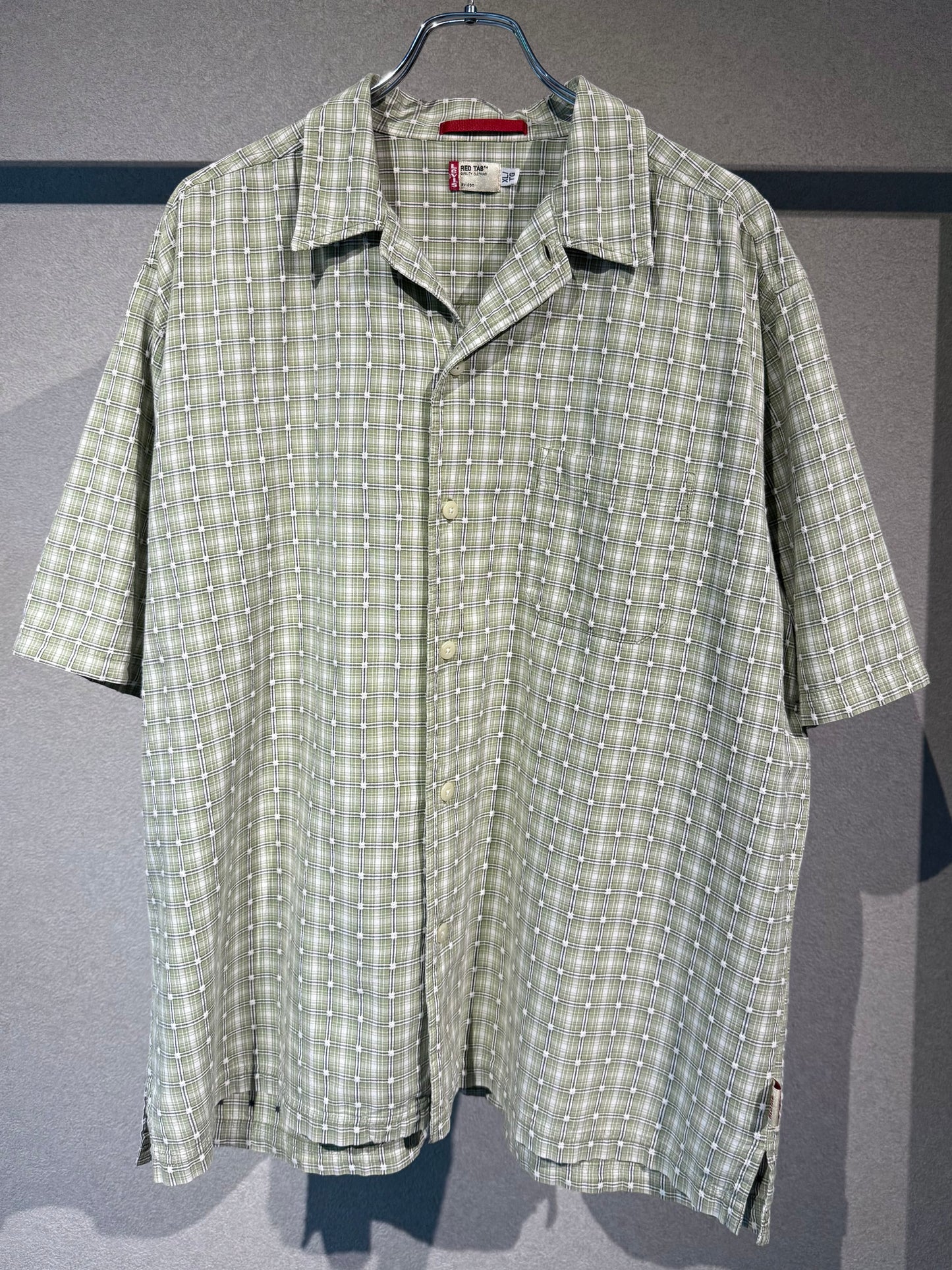 00's Levi's open collar shirt