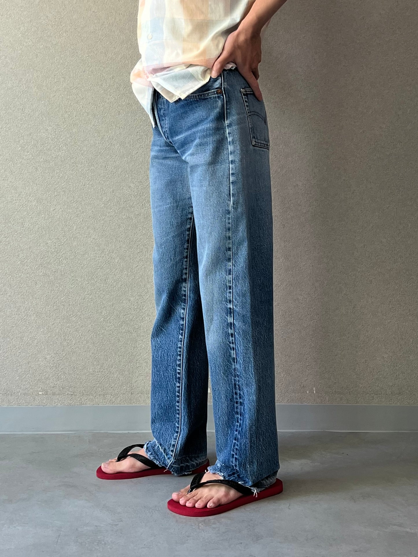 80's Levi’s 501 denim pants "RED LINE"