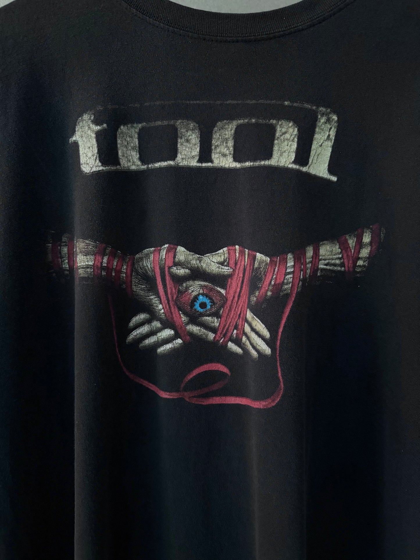 00's TOOL music t-shirt