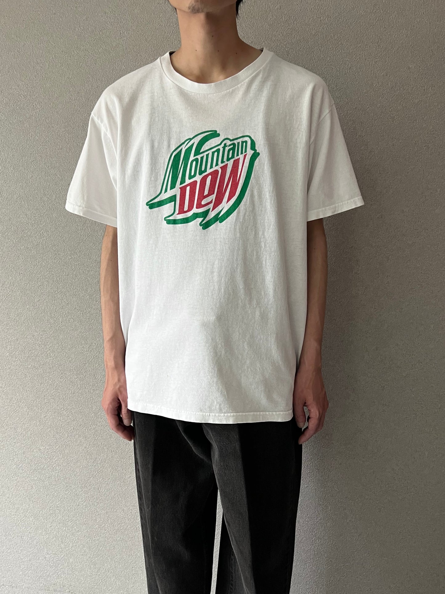 00's Mountain Dew print t-shirt