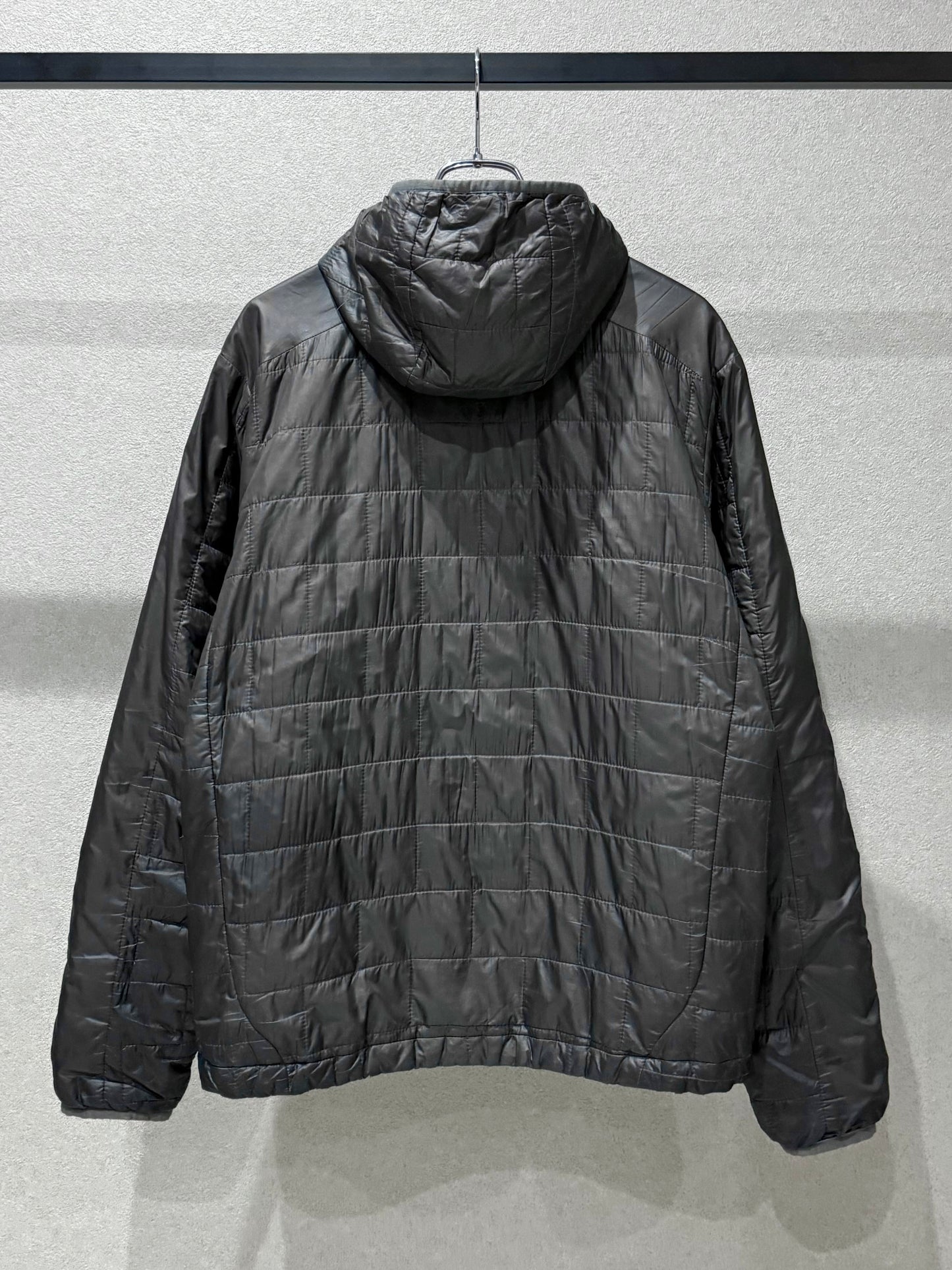 10's patagonia insulation jacket