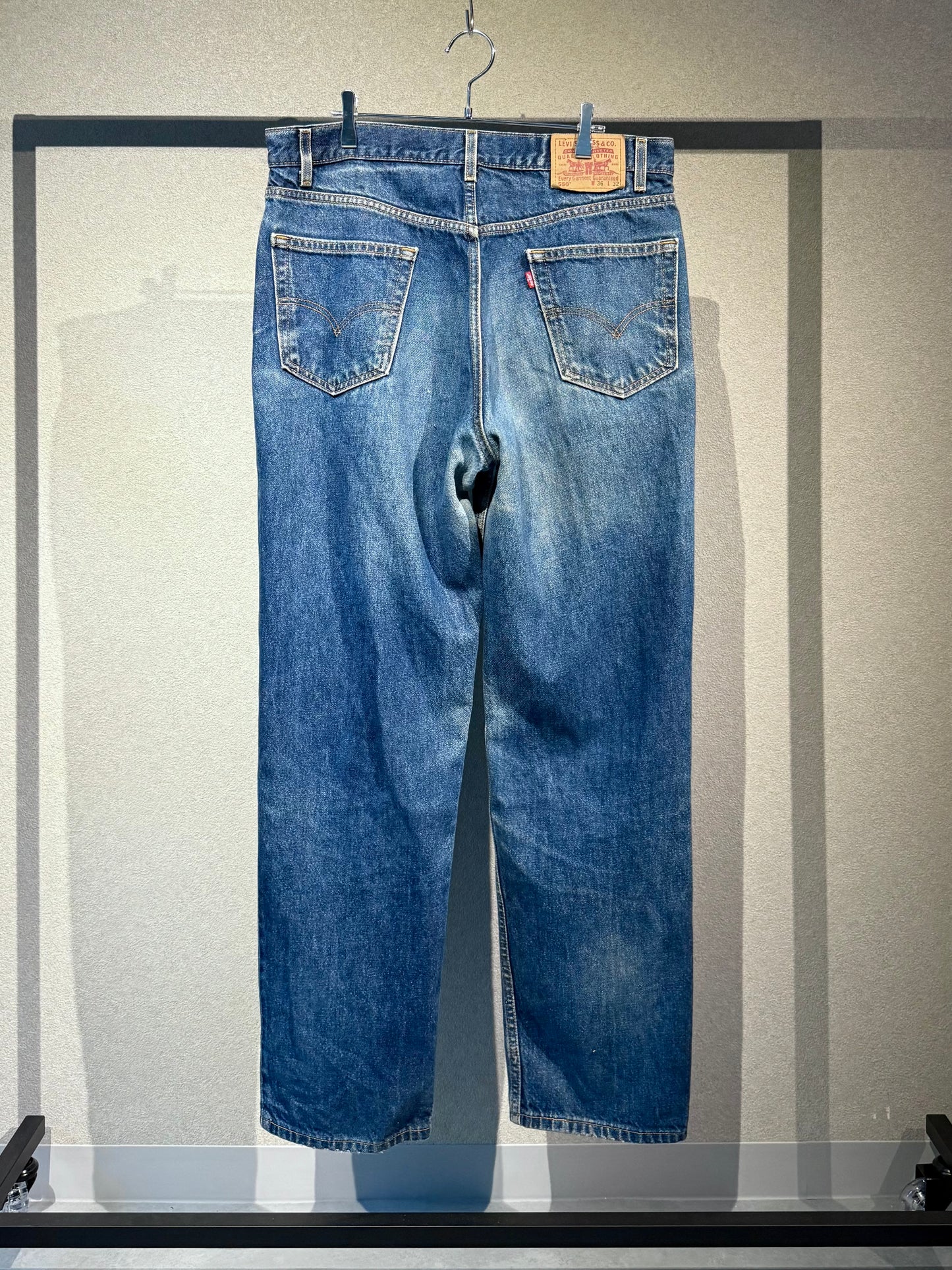 00's Levi's 550 denim pants