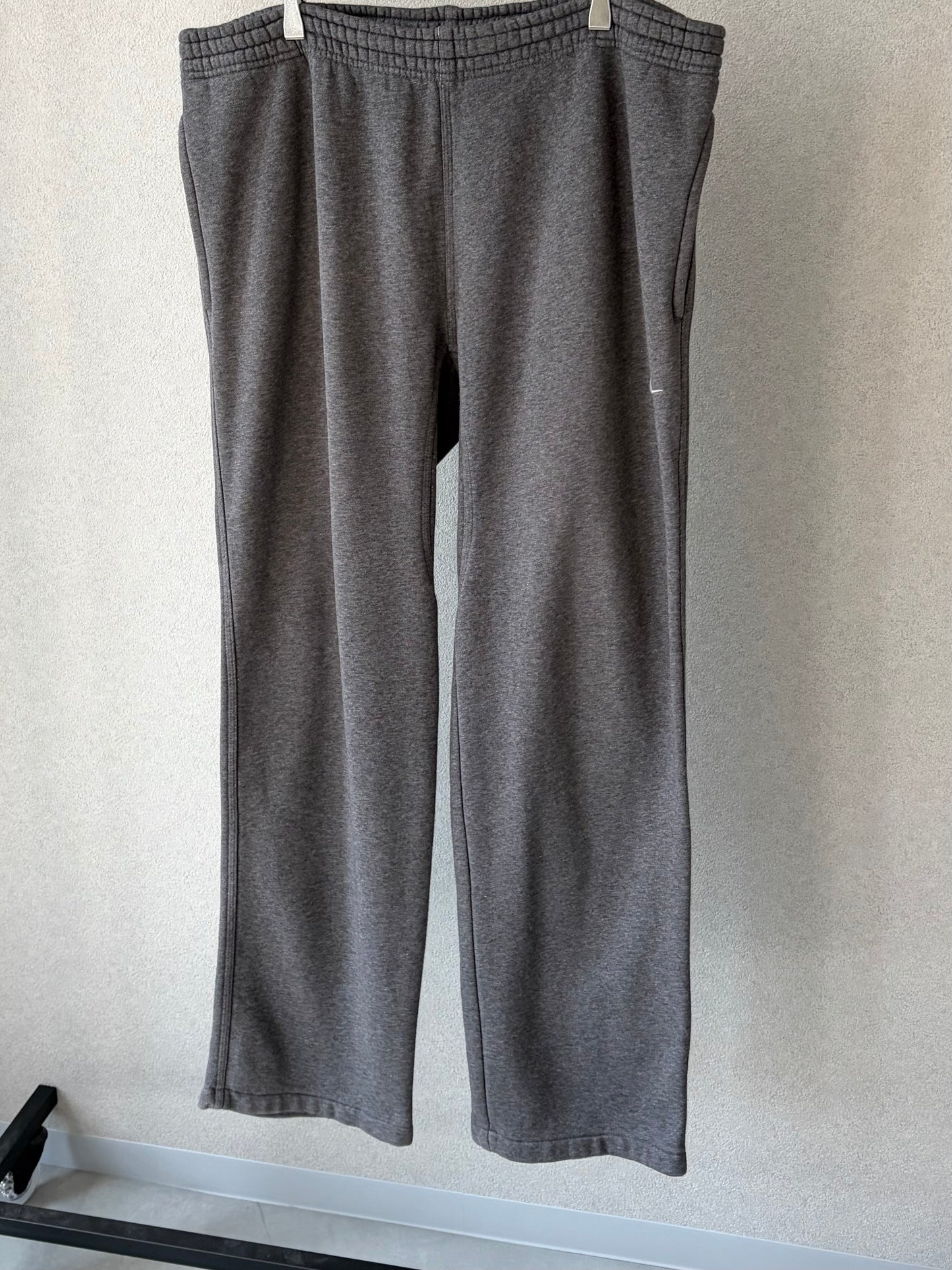00's NIKE sweat pants