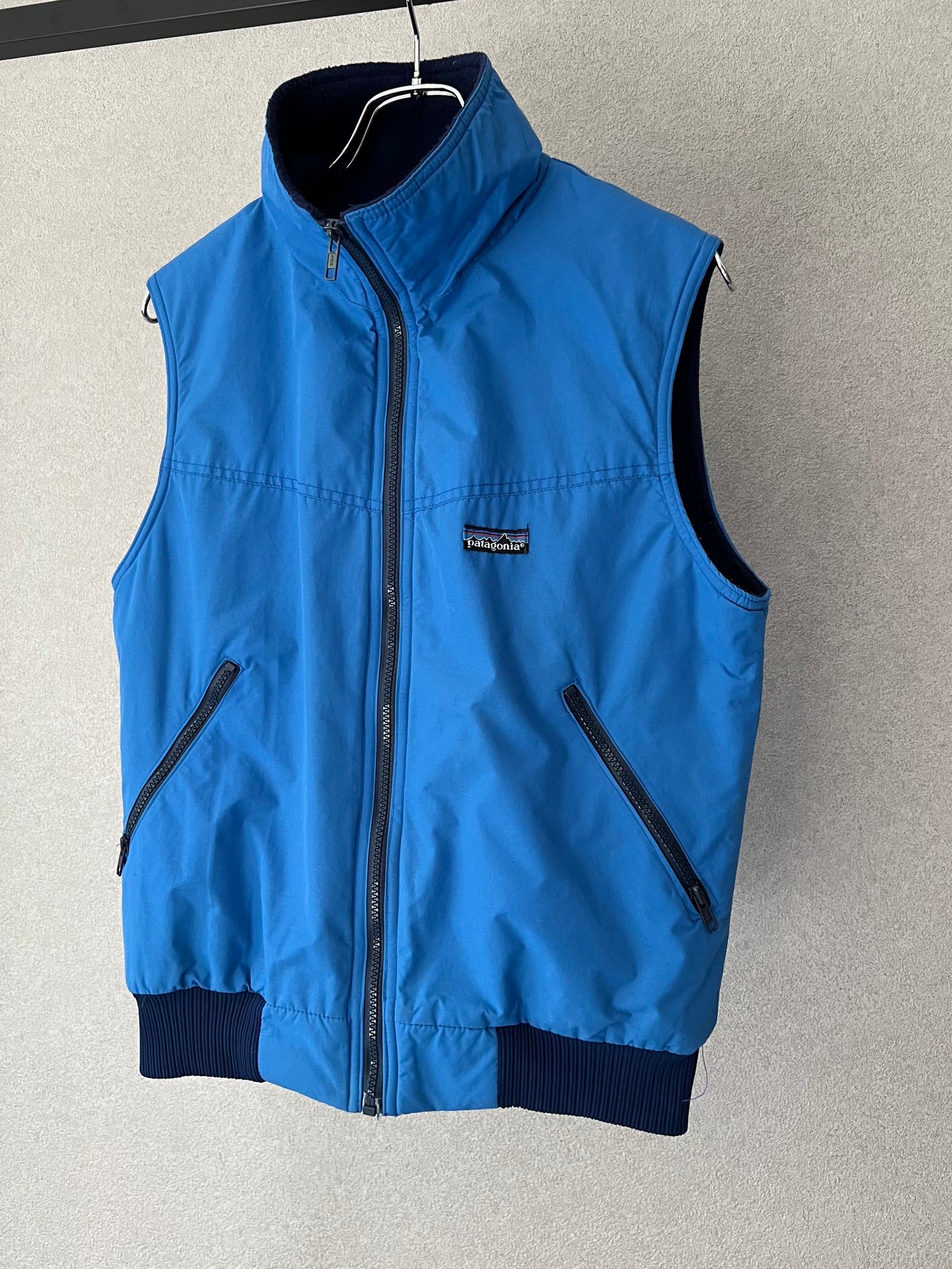 80's patagonia fleece lining nylon vest "Made in CANADA"