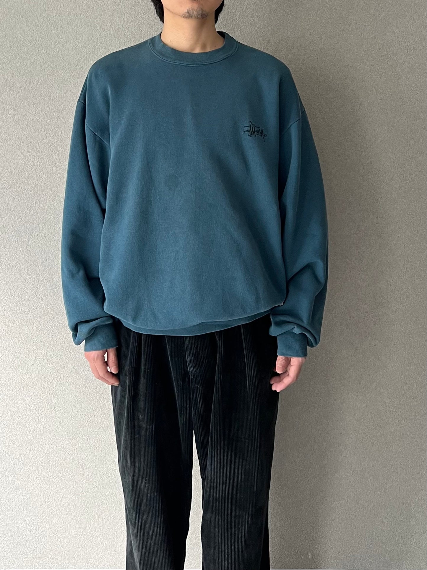 90's stussy sweater