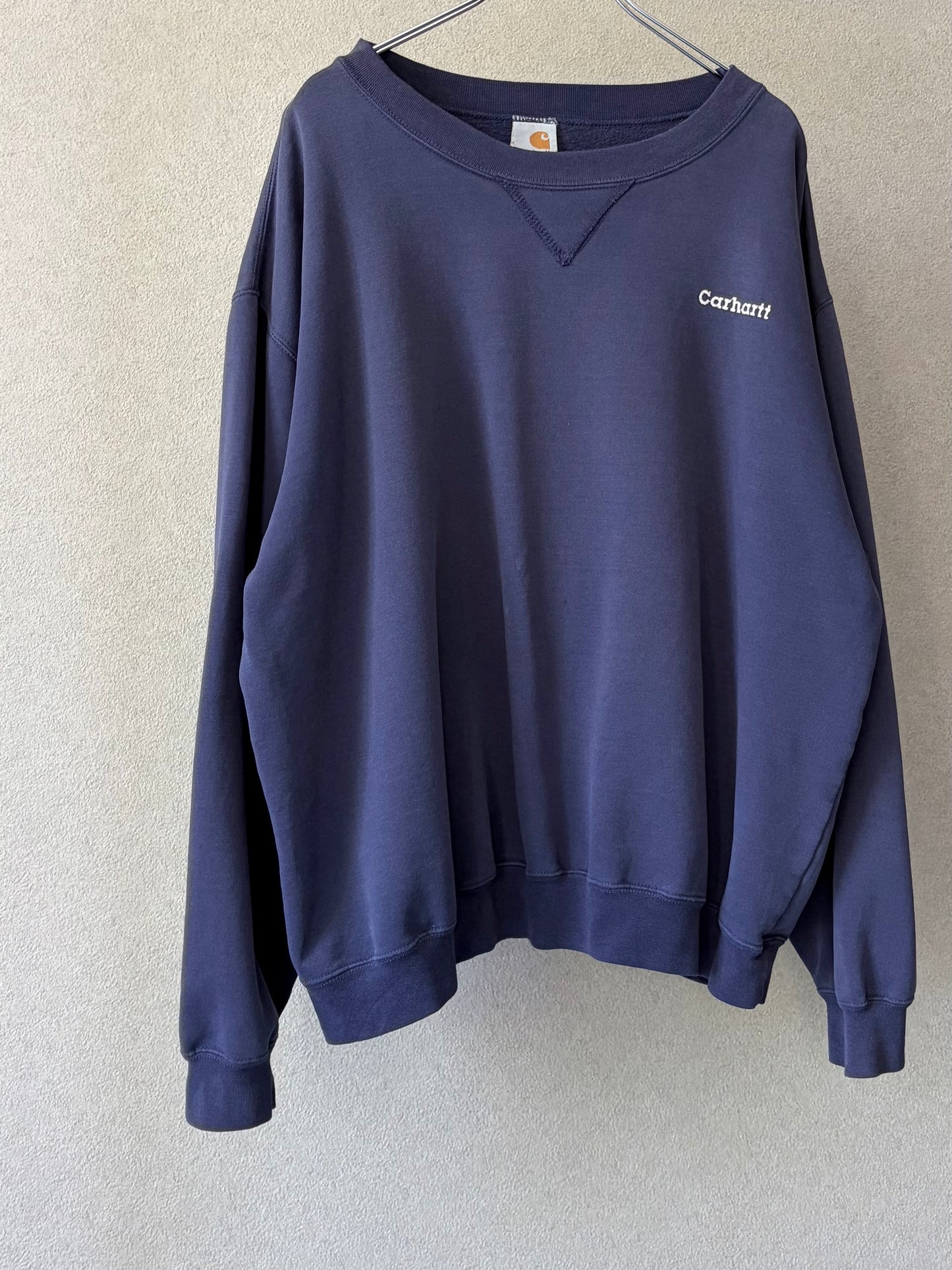 00's carhartt sweater