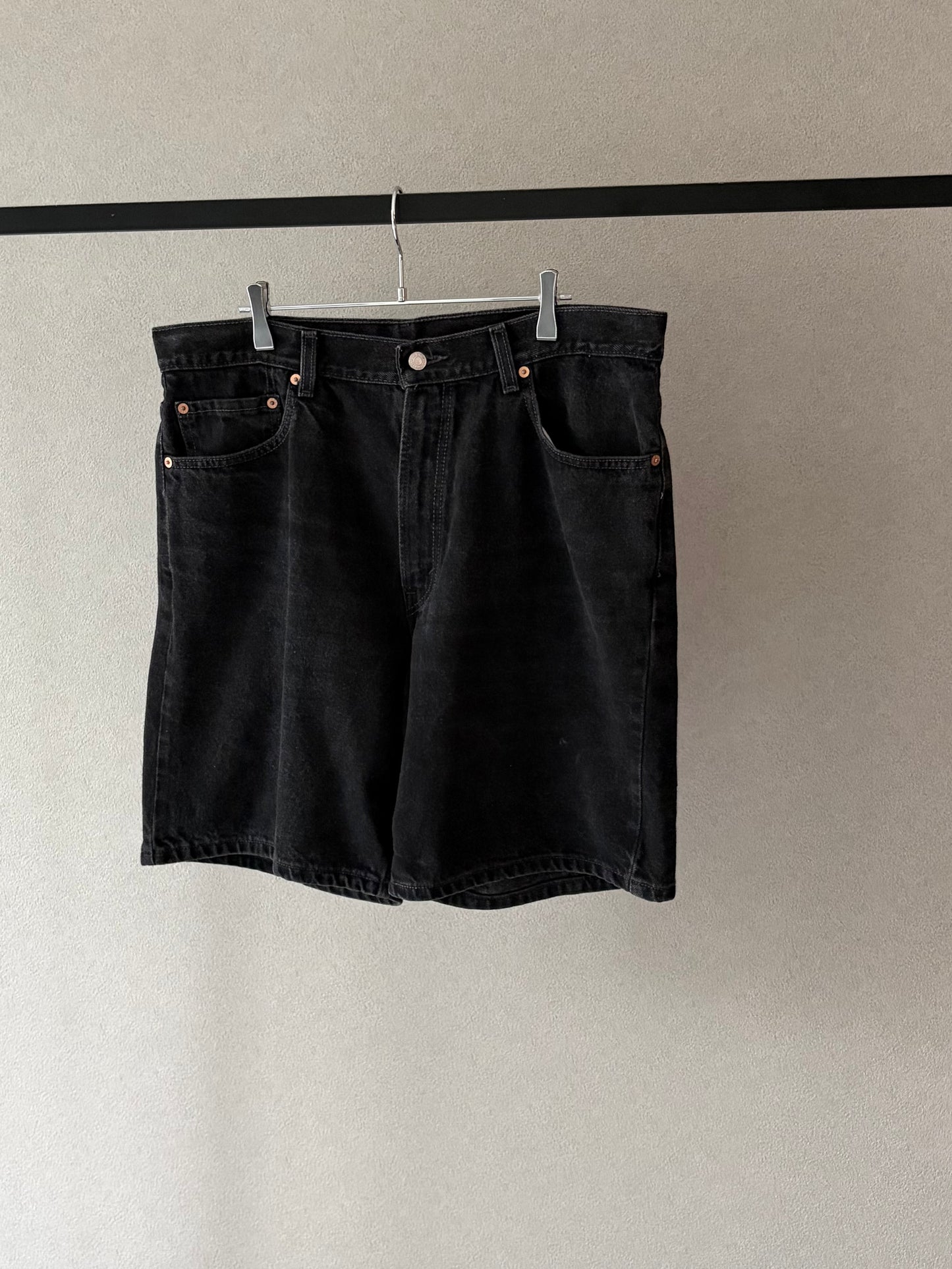 00's Levi's 550 denim shorts