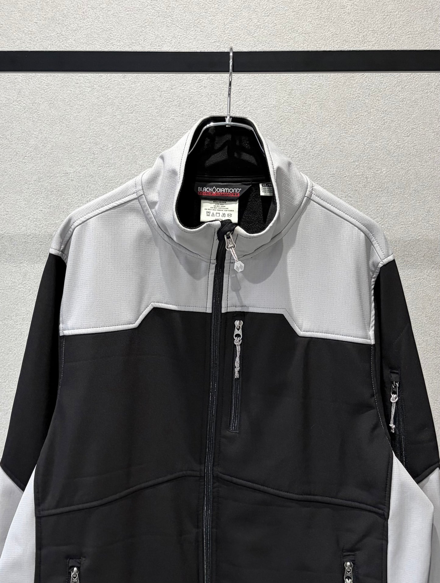 00's BLACK DIAMOND softshell jacket