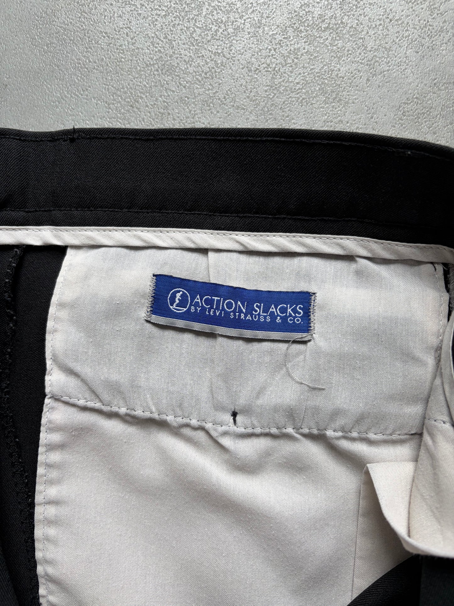 90's Levi’s action slacks