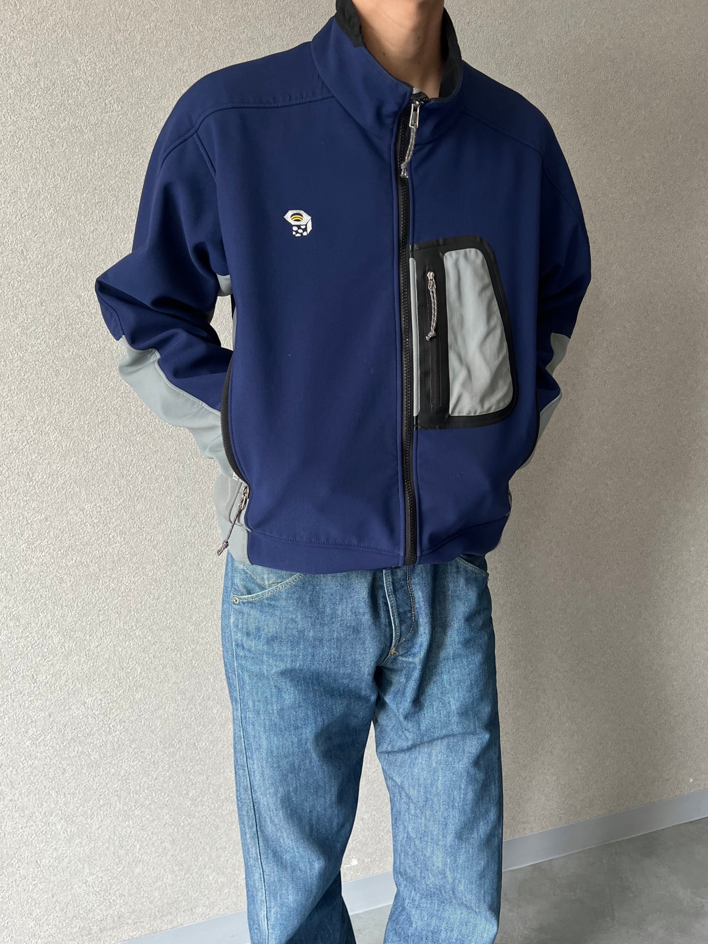 90's MOUNTAIN HARDWEAR softshell jacket "Made in USA"