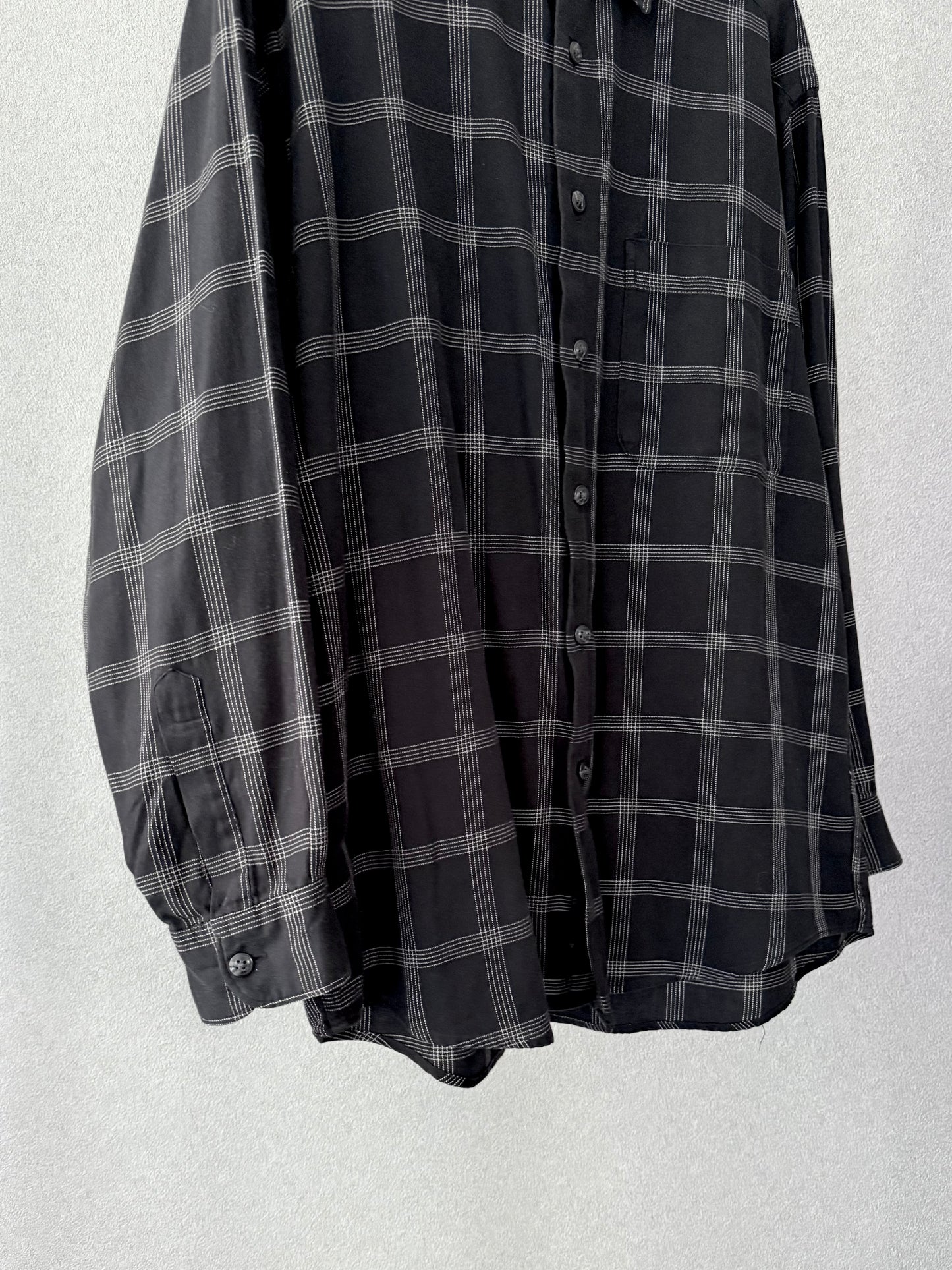 00's claiborne shirt