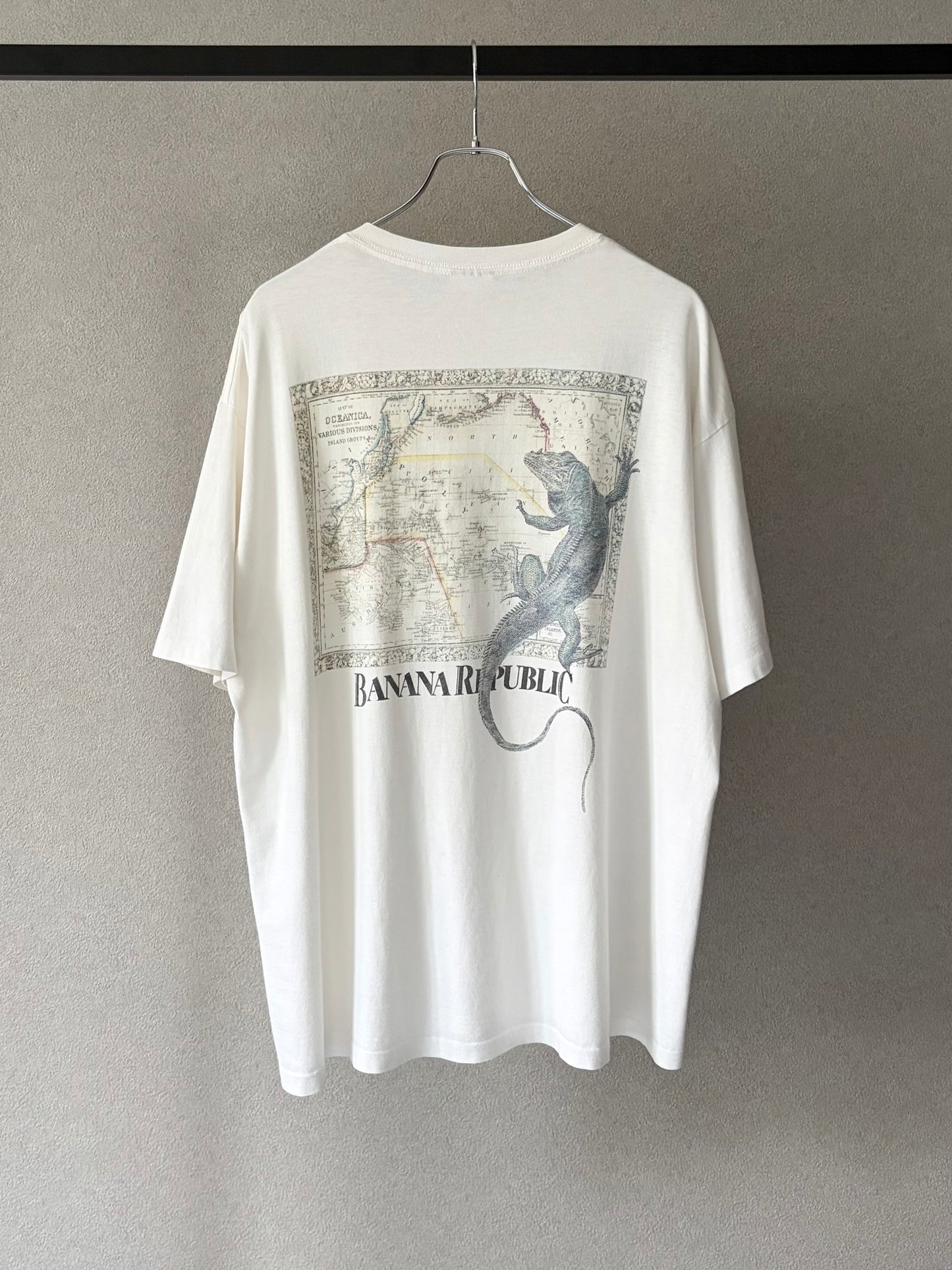 80's〜 BANANA REPUBLIC print t-shirt