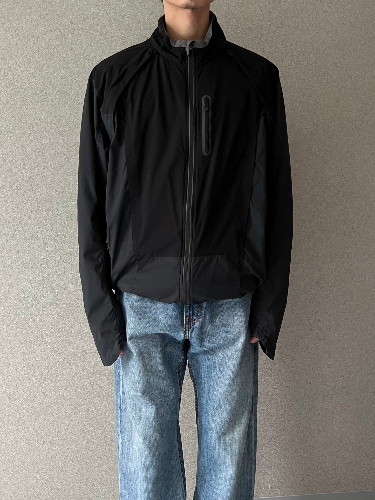 10's lululemon nylon jacket