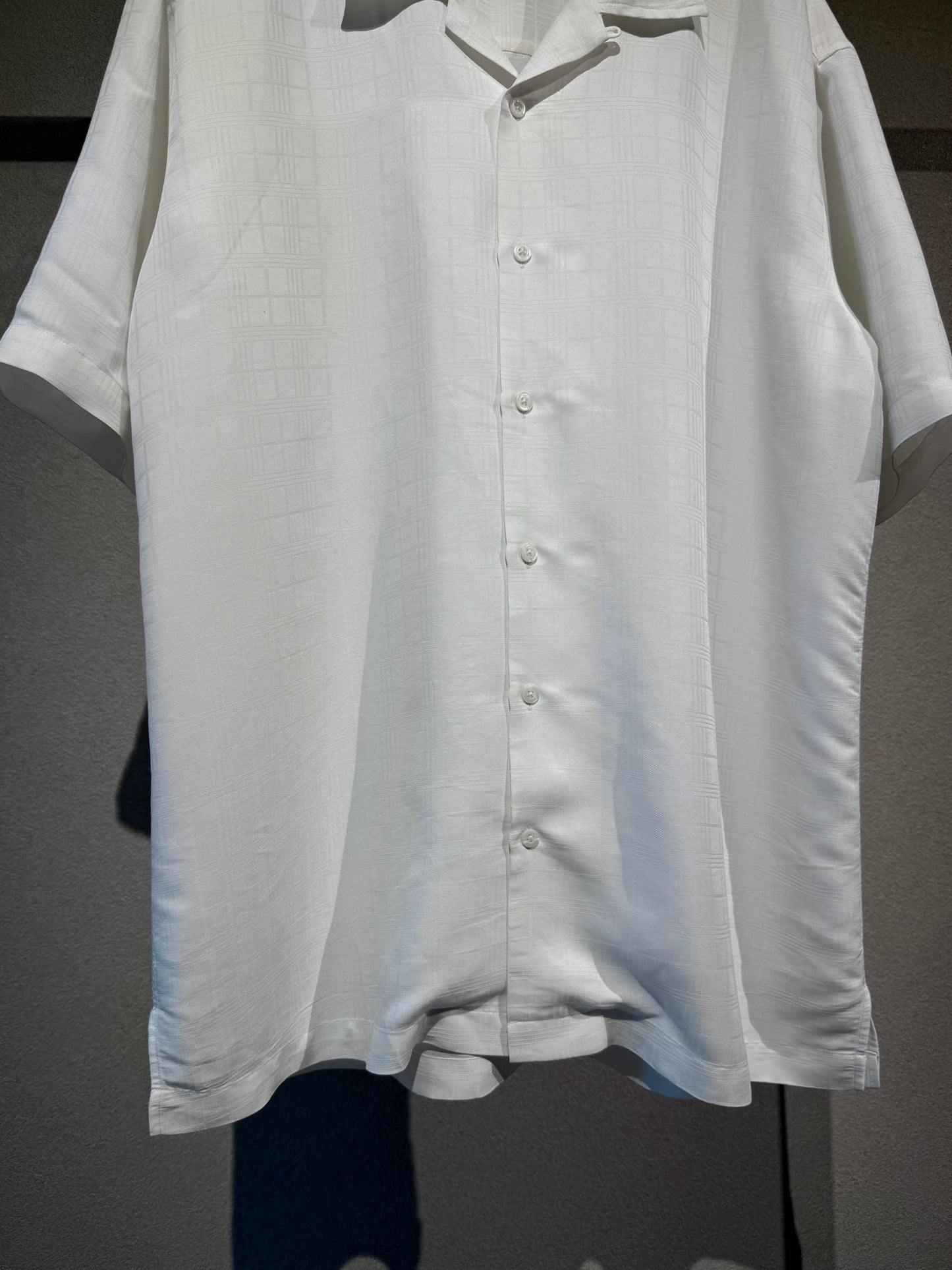 00's ALFANI open collar rayon shirt