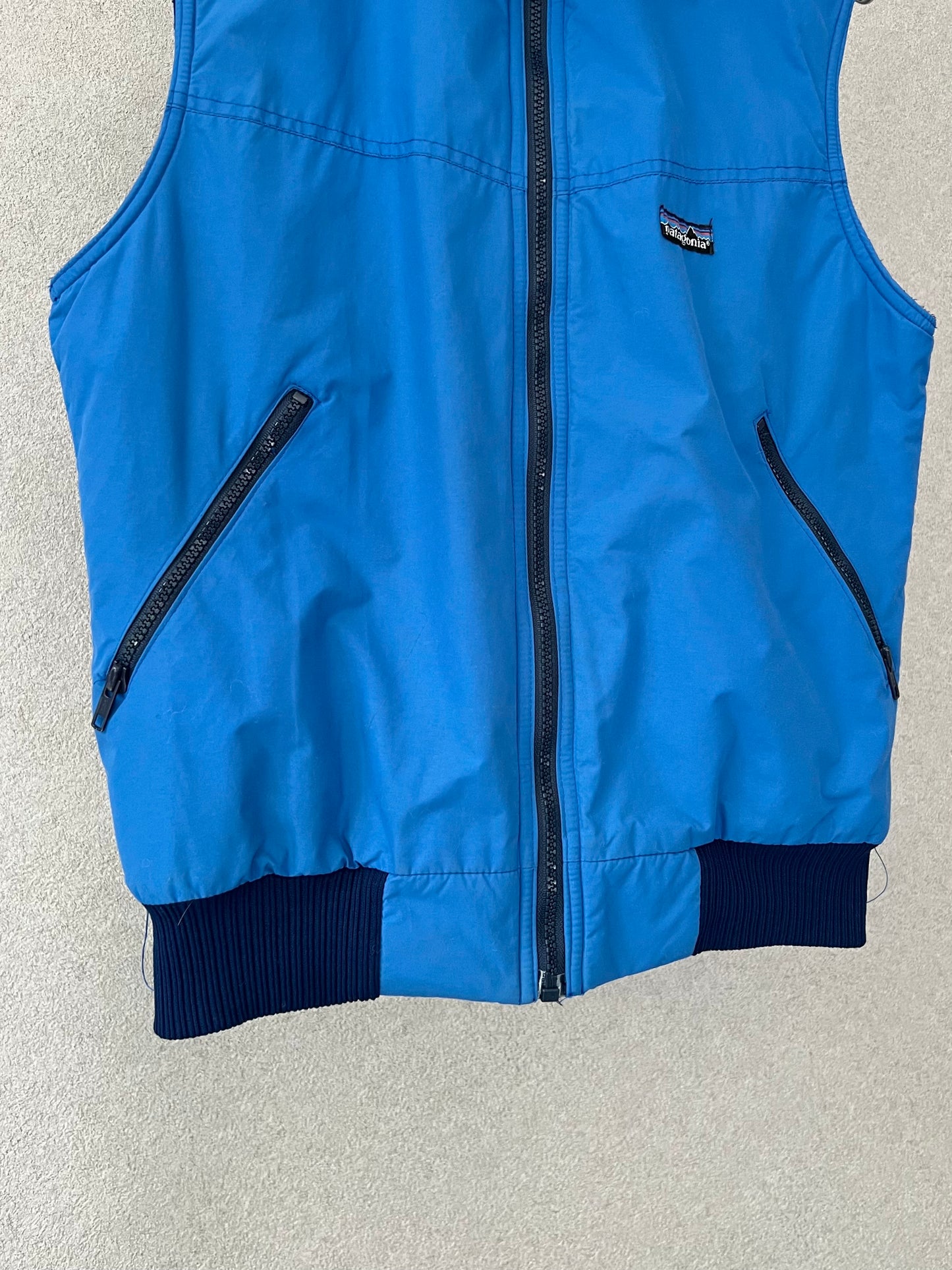 80's patagonia fleece lining nylon vest "Made in CANADA"