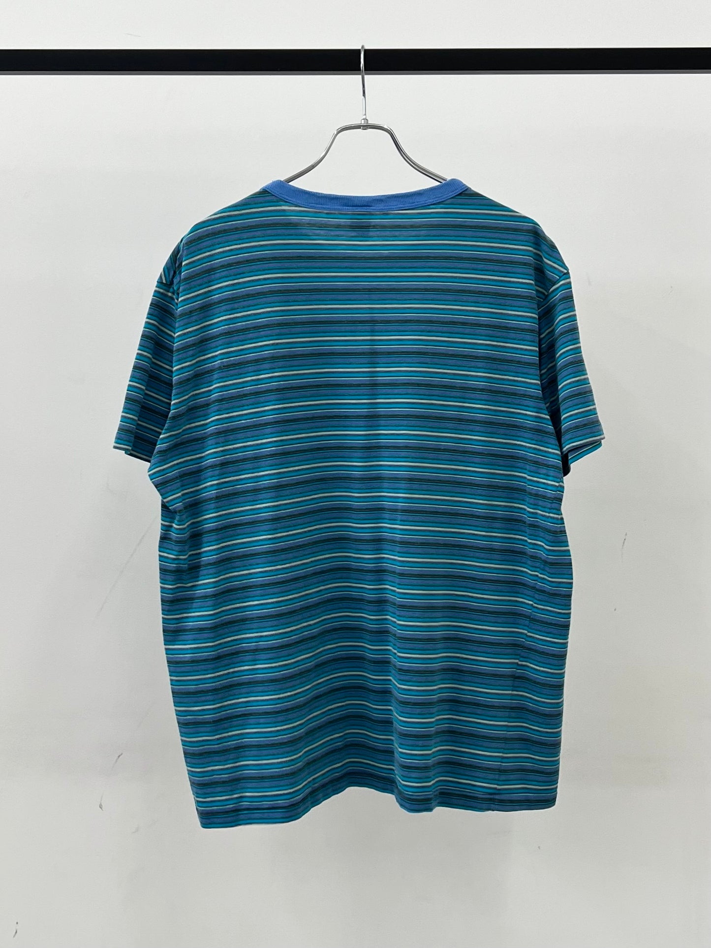 80's Velva Sheen border t-shirt