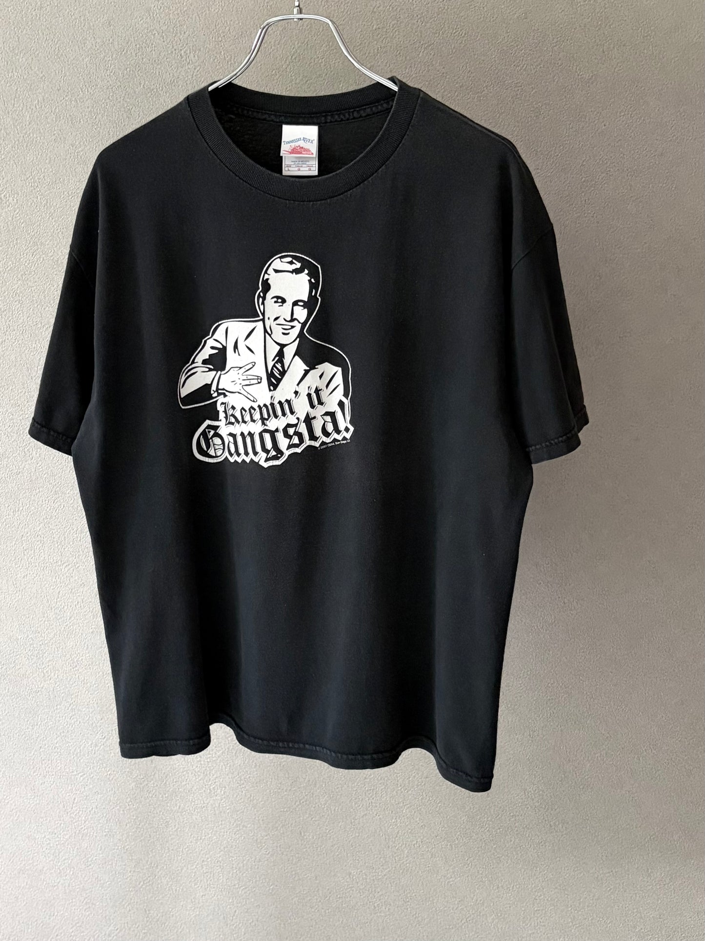 00's UNKNOWN print t-shirt