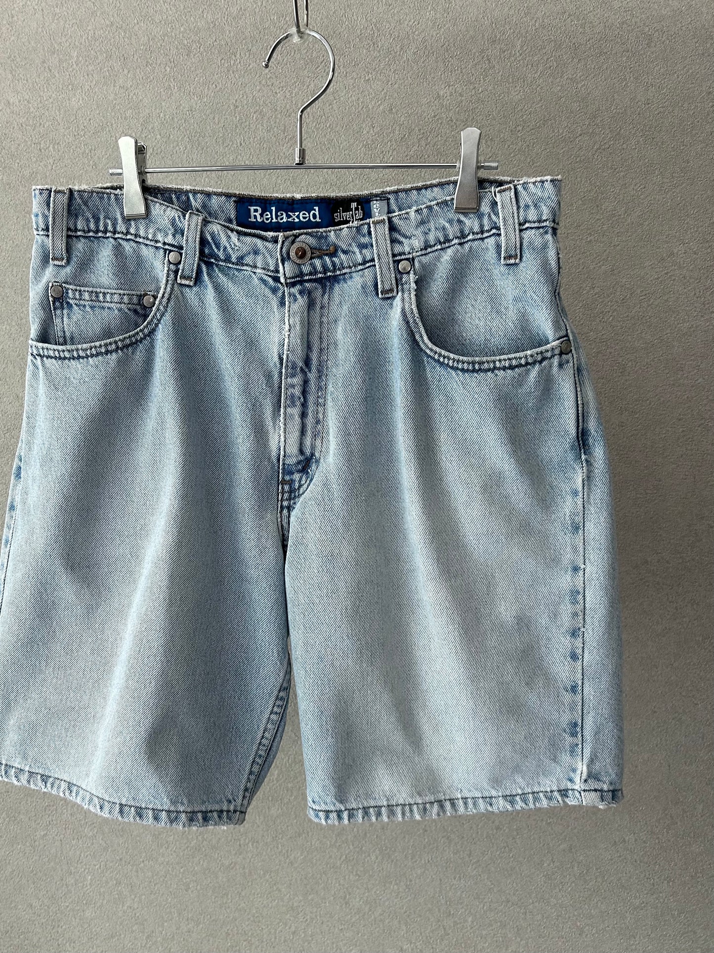 90's Levi's silverTab denim shorts "Relaxed"
