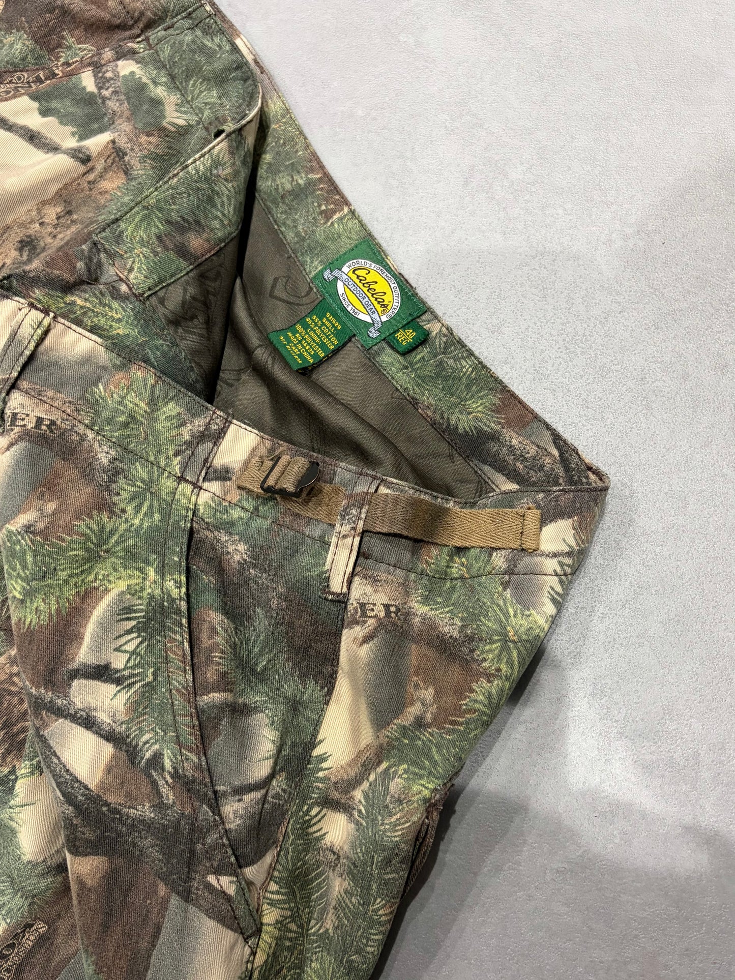 90's Cabela’s camouflage cargo pants