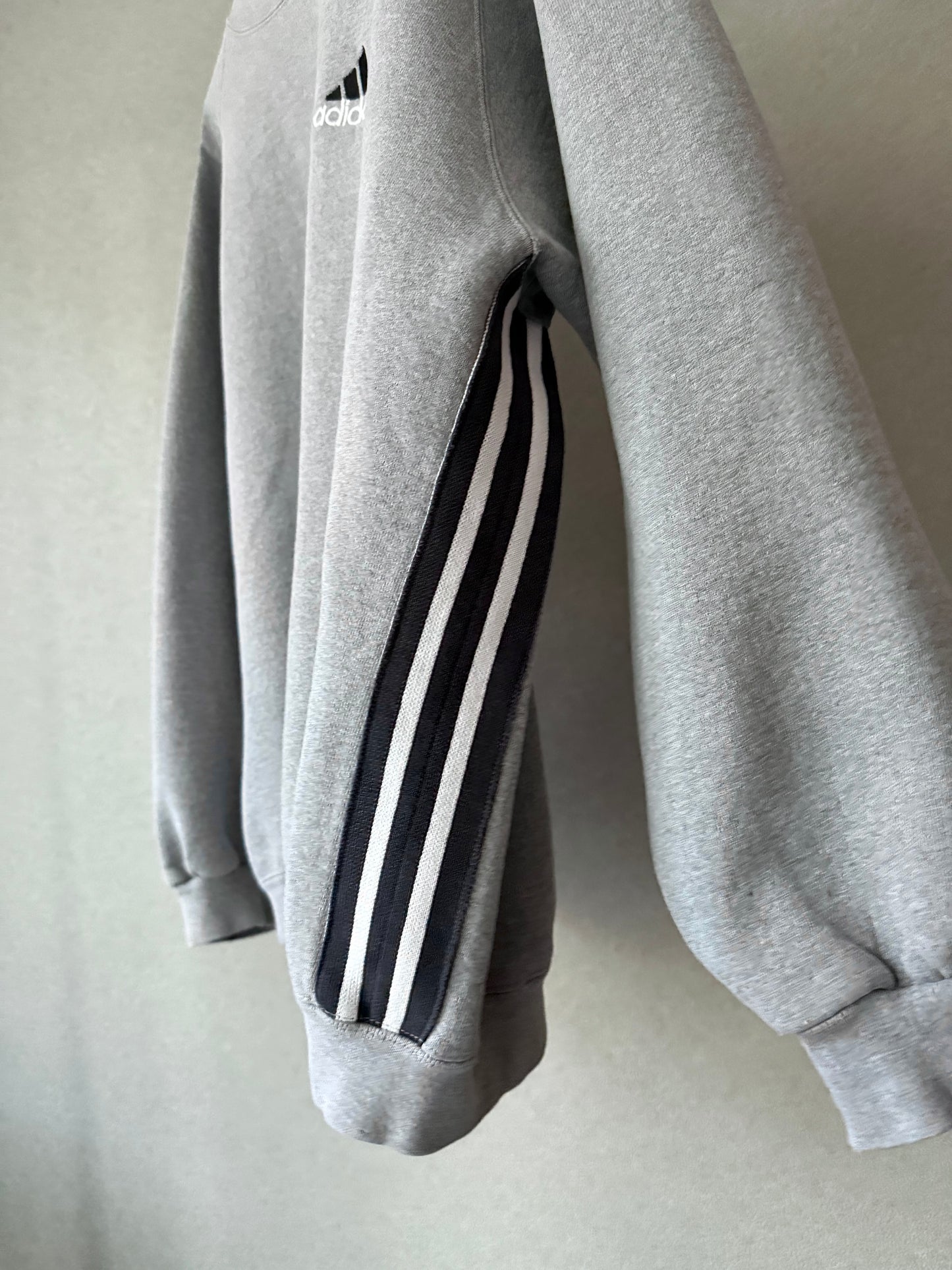 90's adidas sweater "Made in USA"