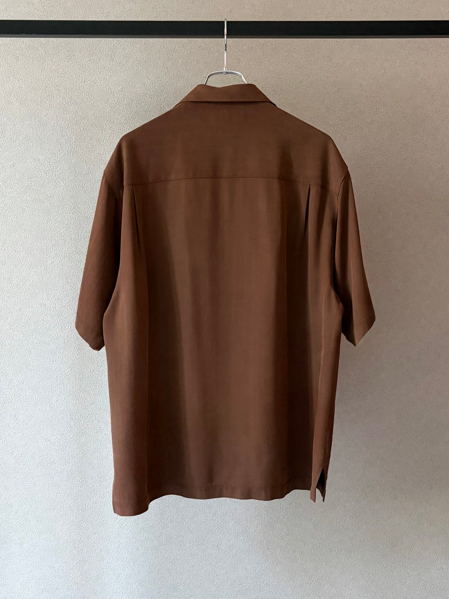 00's Tommy Bahama open collar silk shirt
