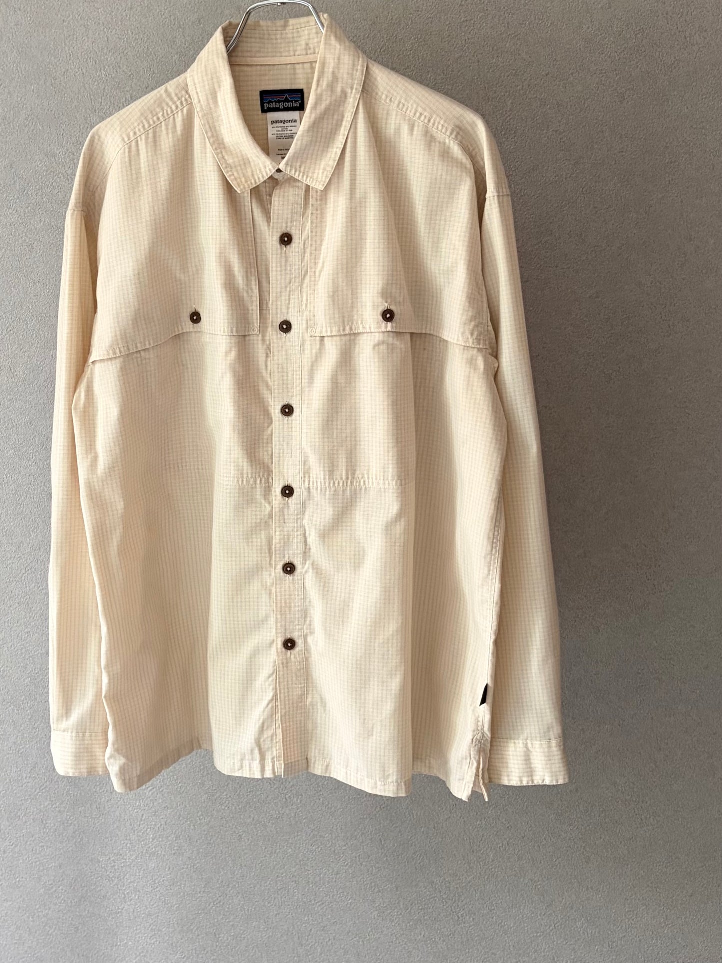 00's patagonia shirt