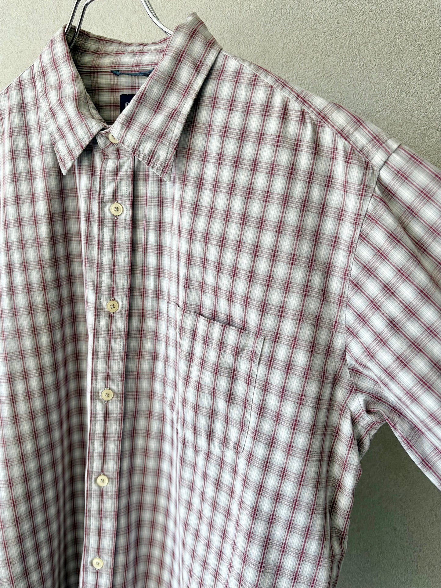 00's GAP shirt