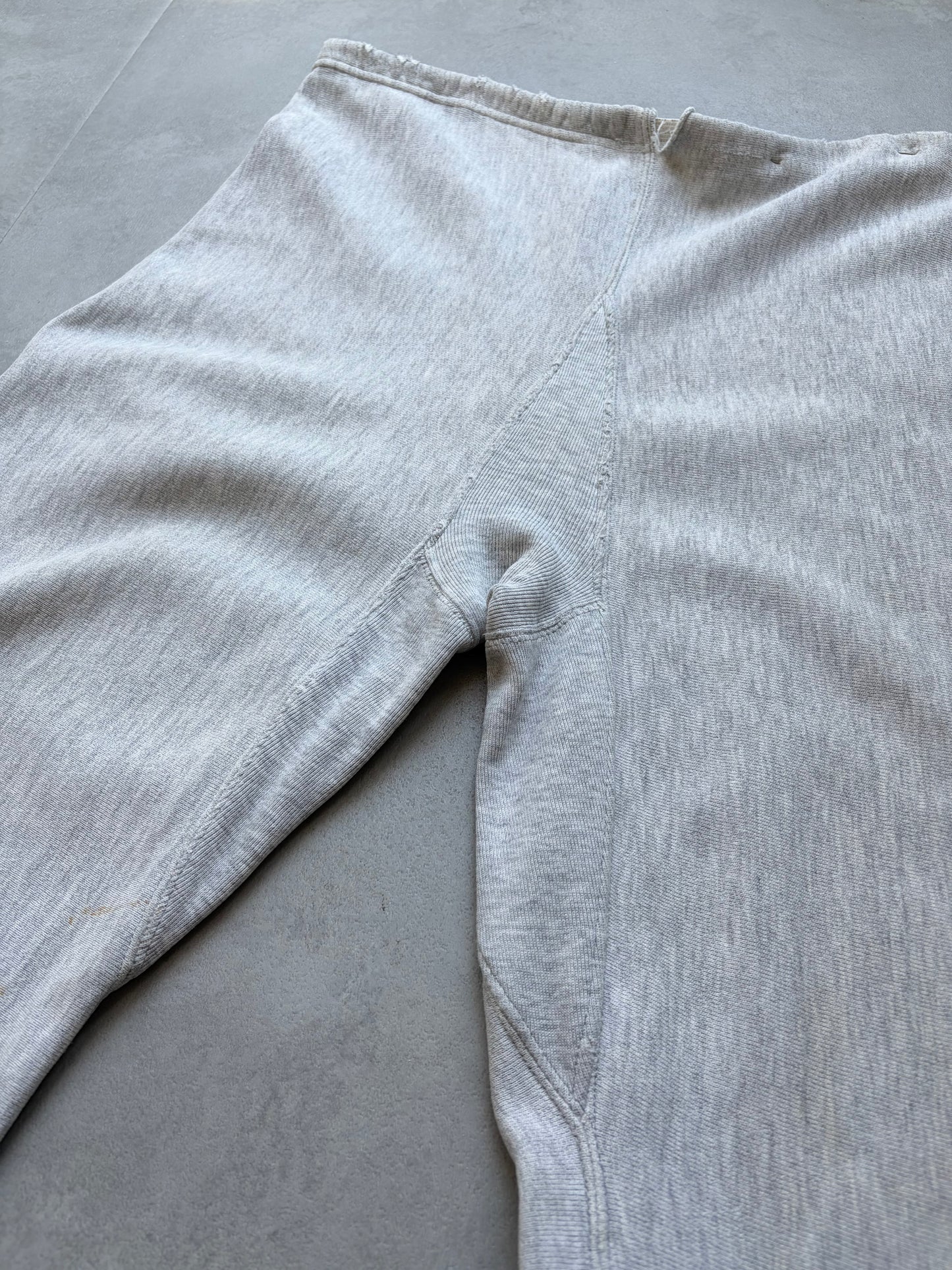 80's Champion REVERSE WEAVE sweat pants "Made in USA"