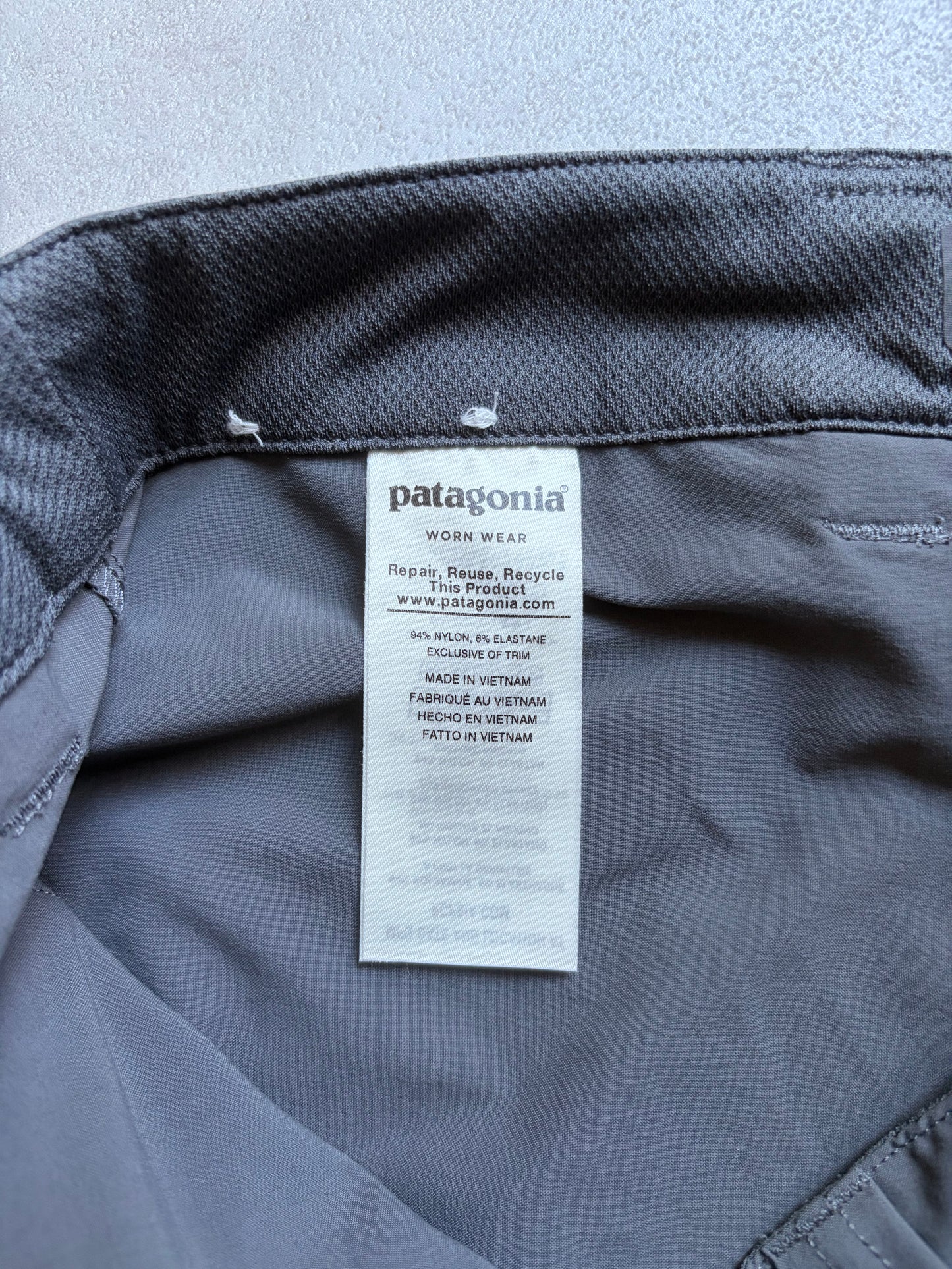 10's Patagonia climbing shorts