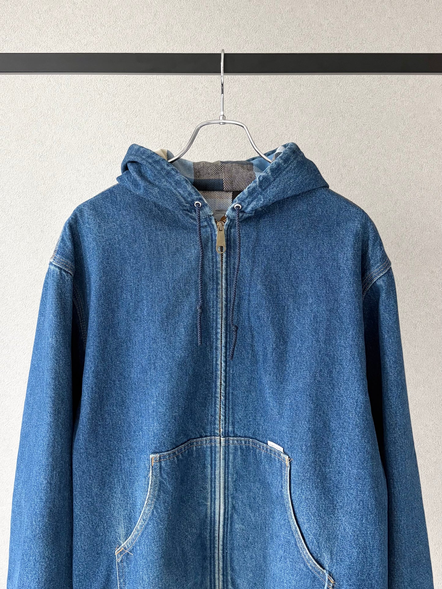 80's carhartt denim work jacket "Made in USA"