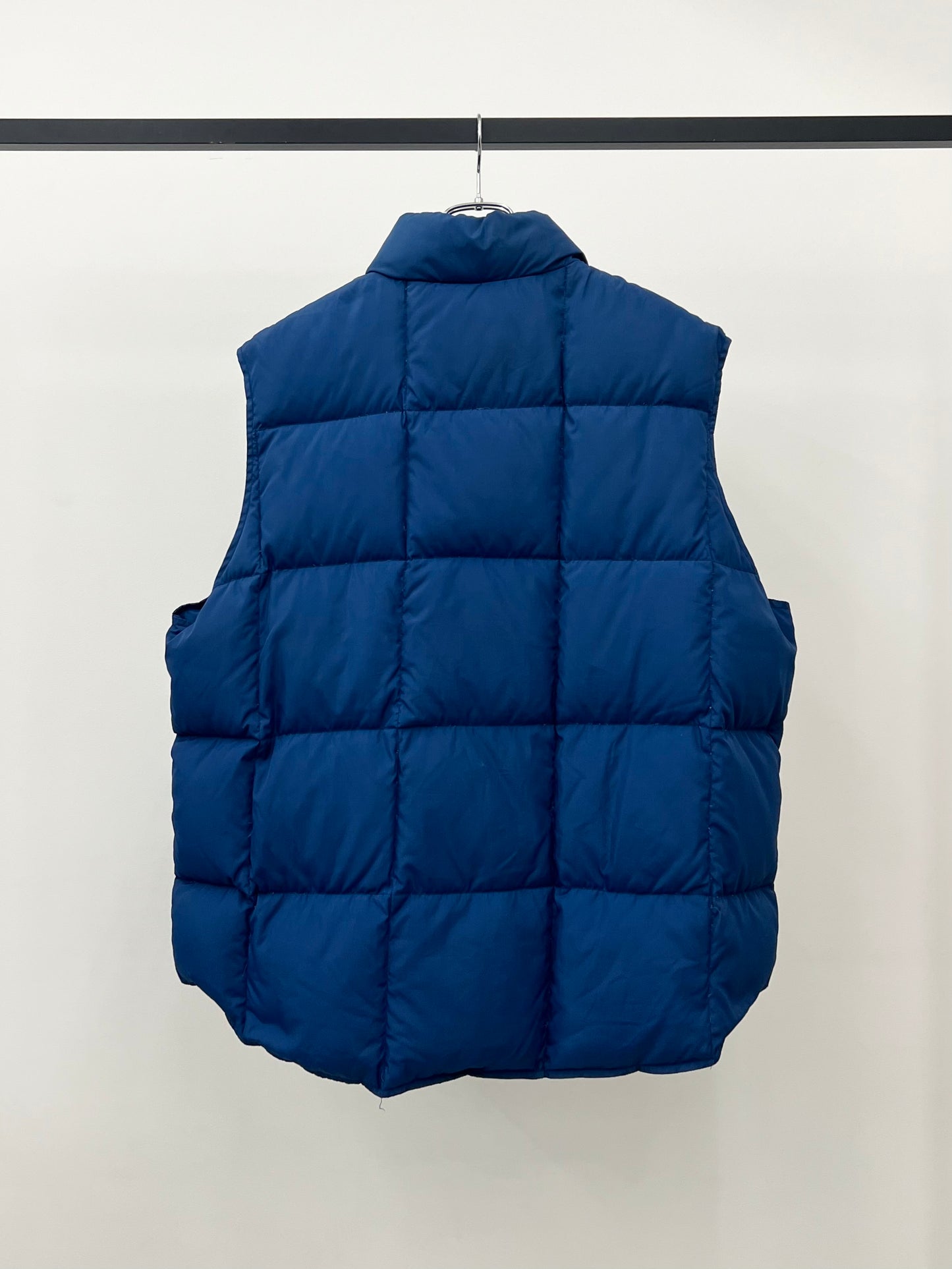 90's LANDS' END down vest