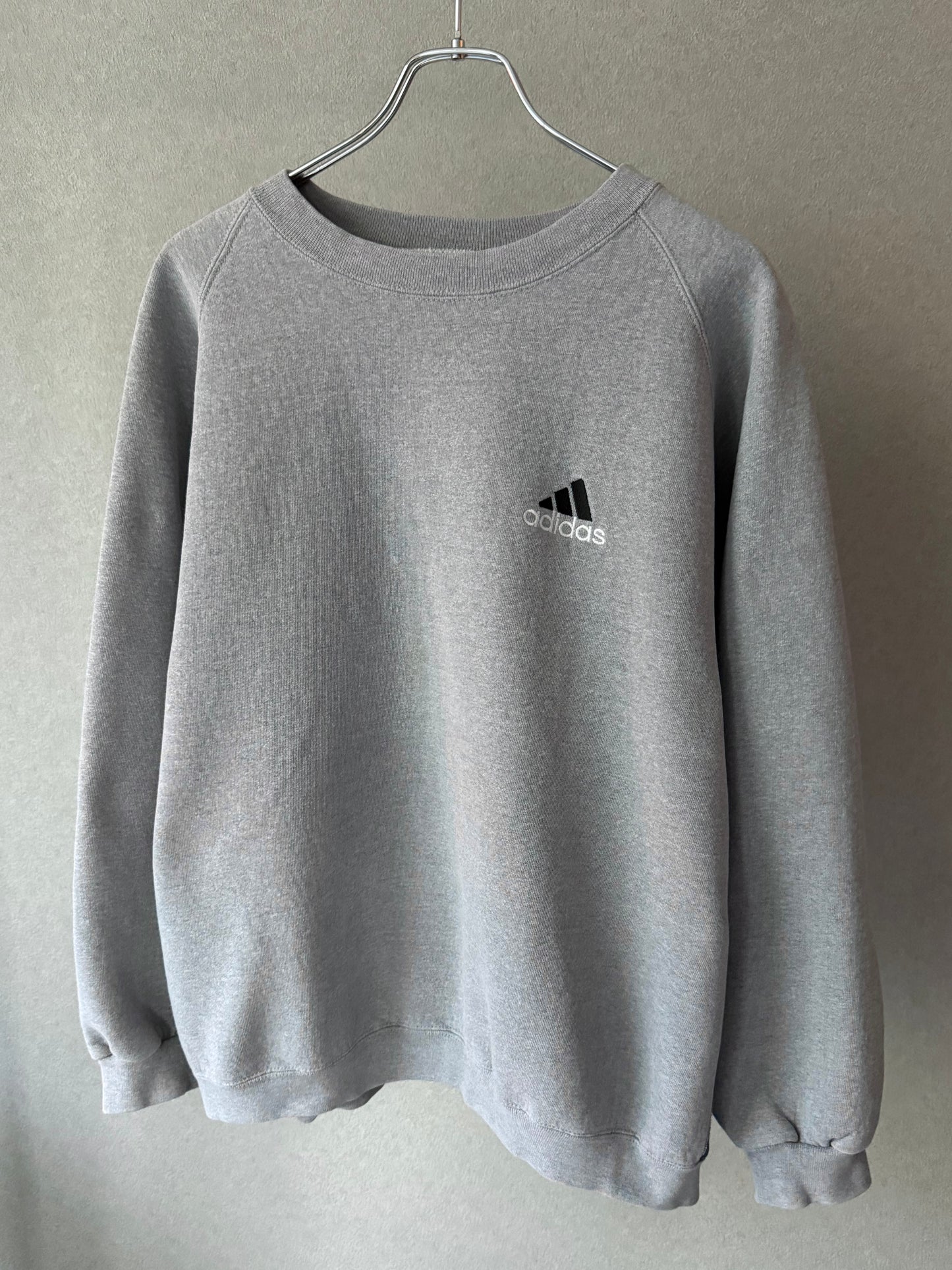 90's adidas sweater "Made in USA"