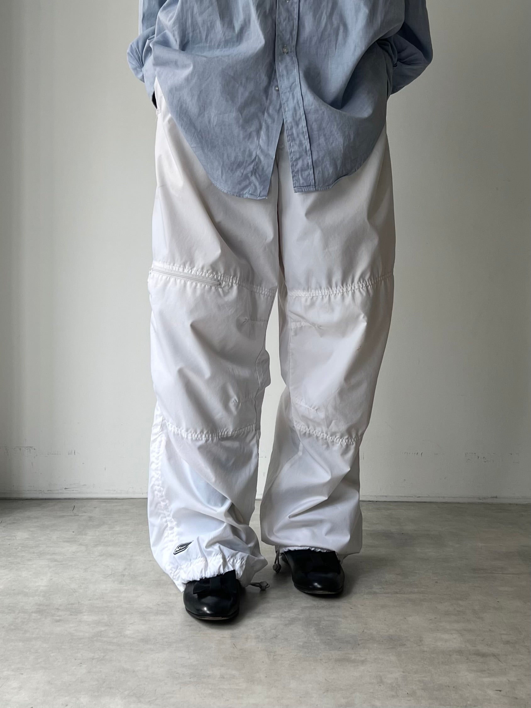 パンツ archive NIKE gimmick loose nylon pants USED】00'S NIKE GIMMICK NYLON PANTS BLACK | KON