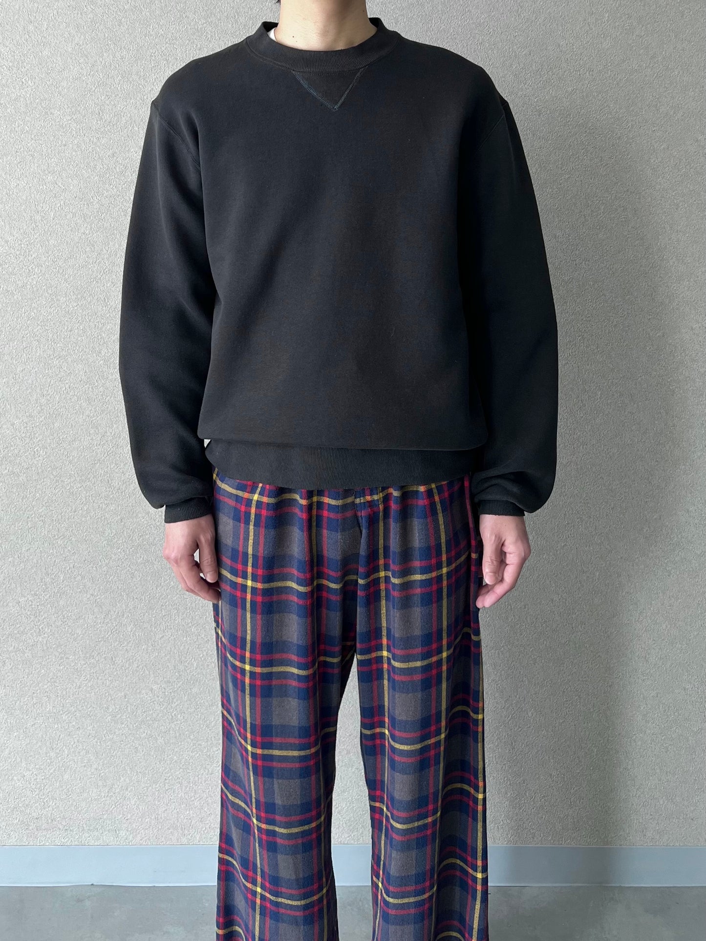 80's RUSSELL sweater "Made in USA"