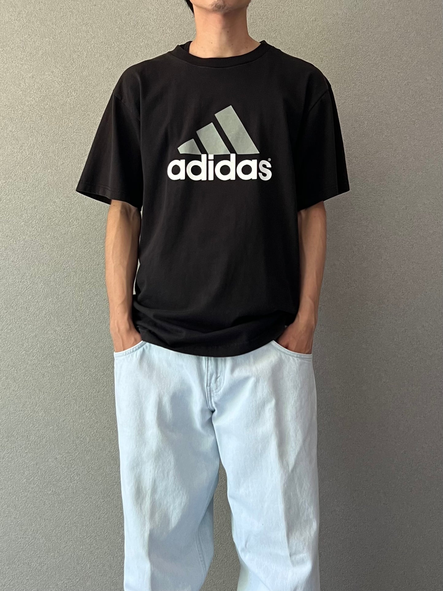 90's adidas t-shirt