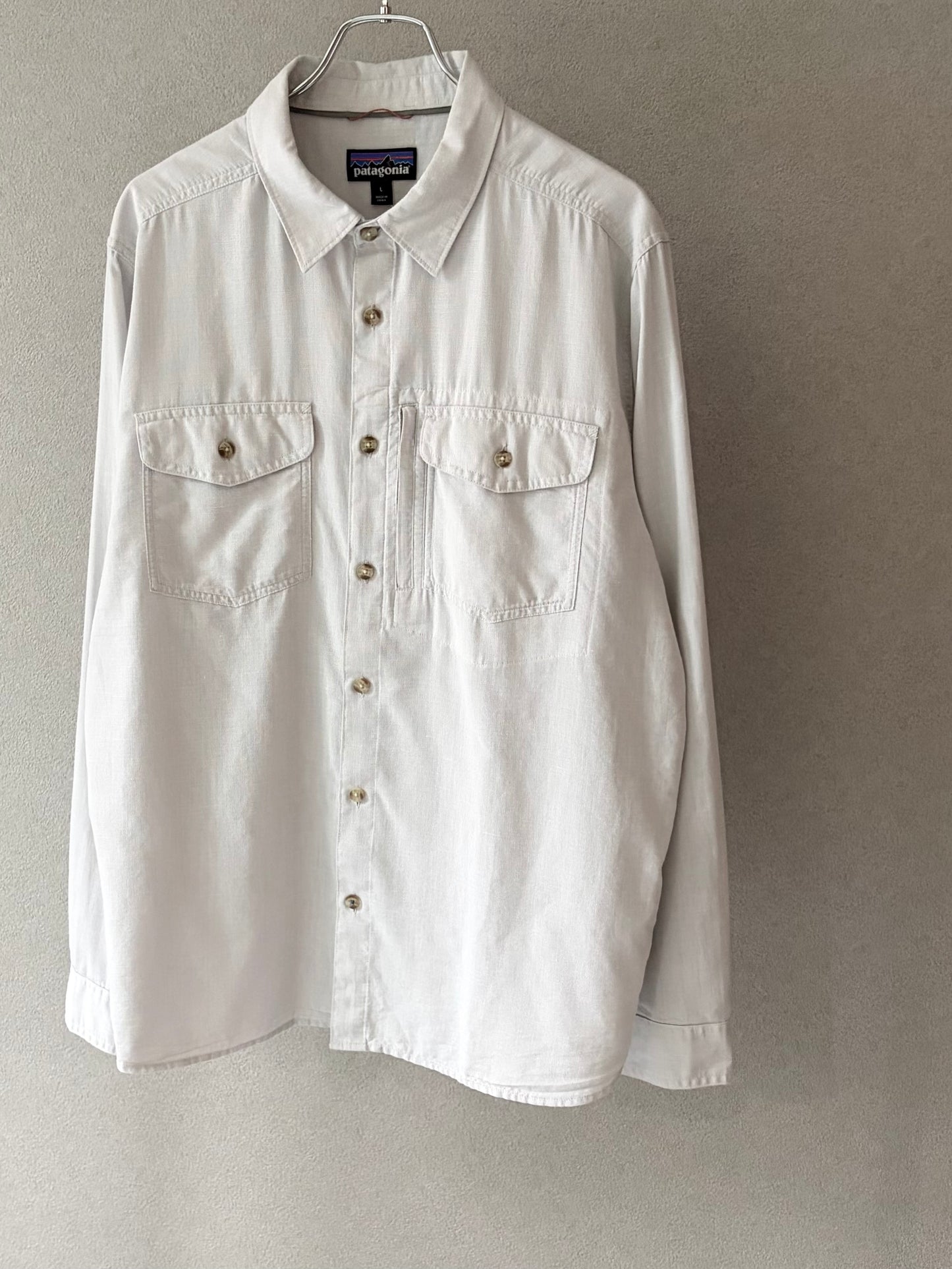 00's patagonia fishing shirt